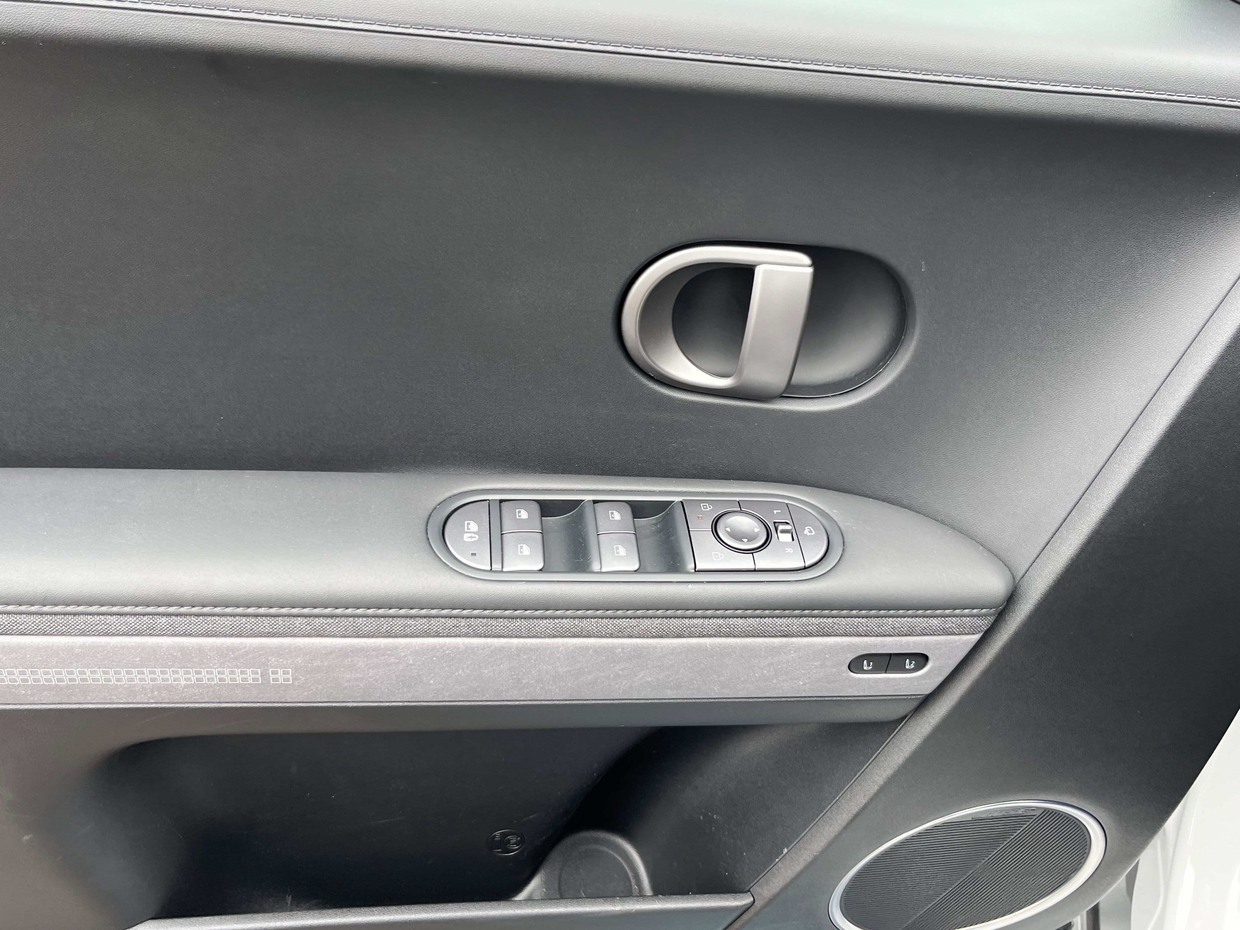2025 Hyundai IONIQ 5 Limited