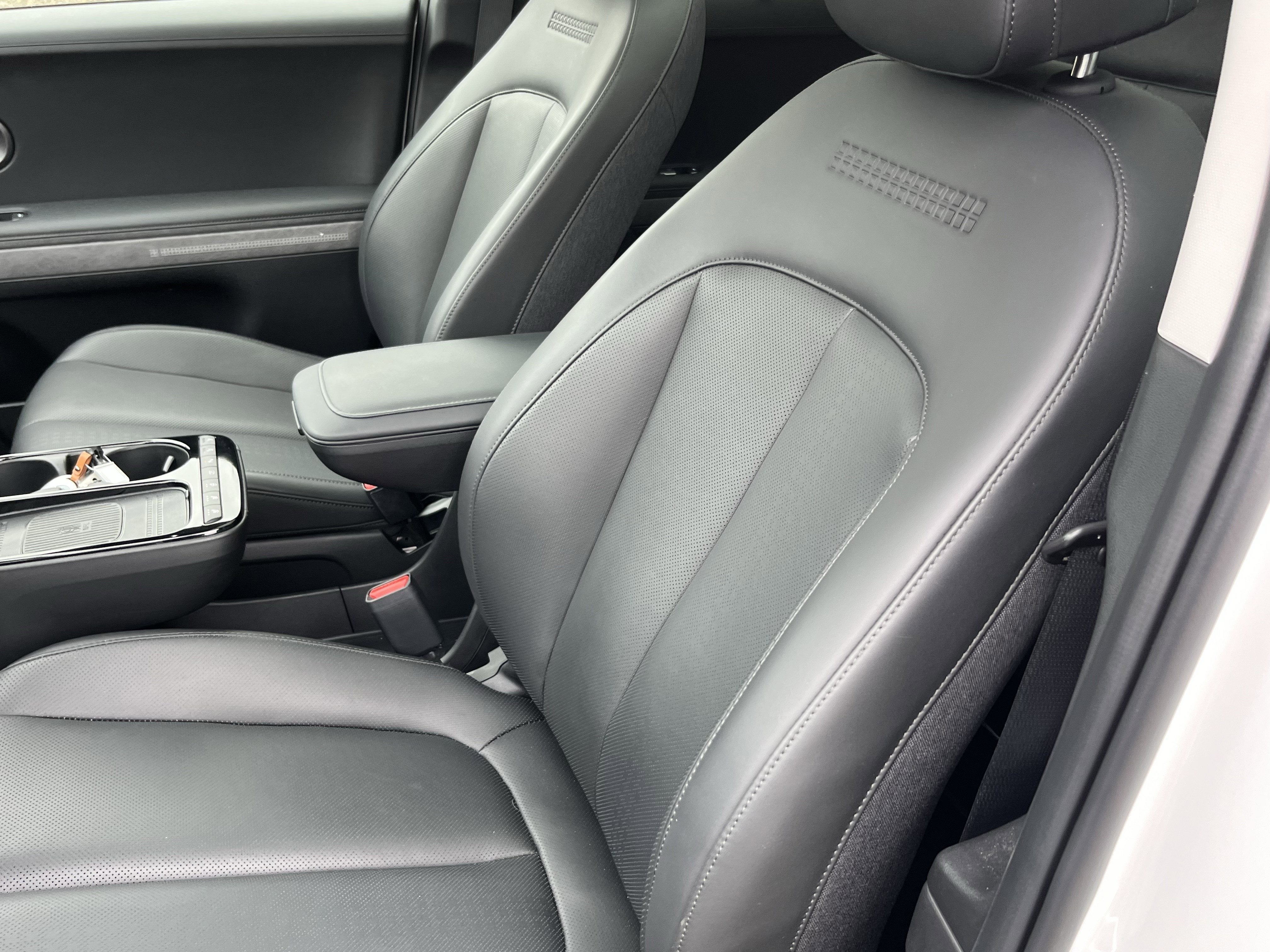 2025 Hyundai IONIQ 5 Limited