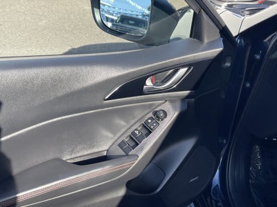 2016 Mazda Mazda3 s Grand Touring