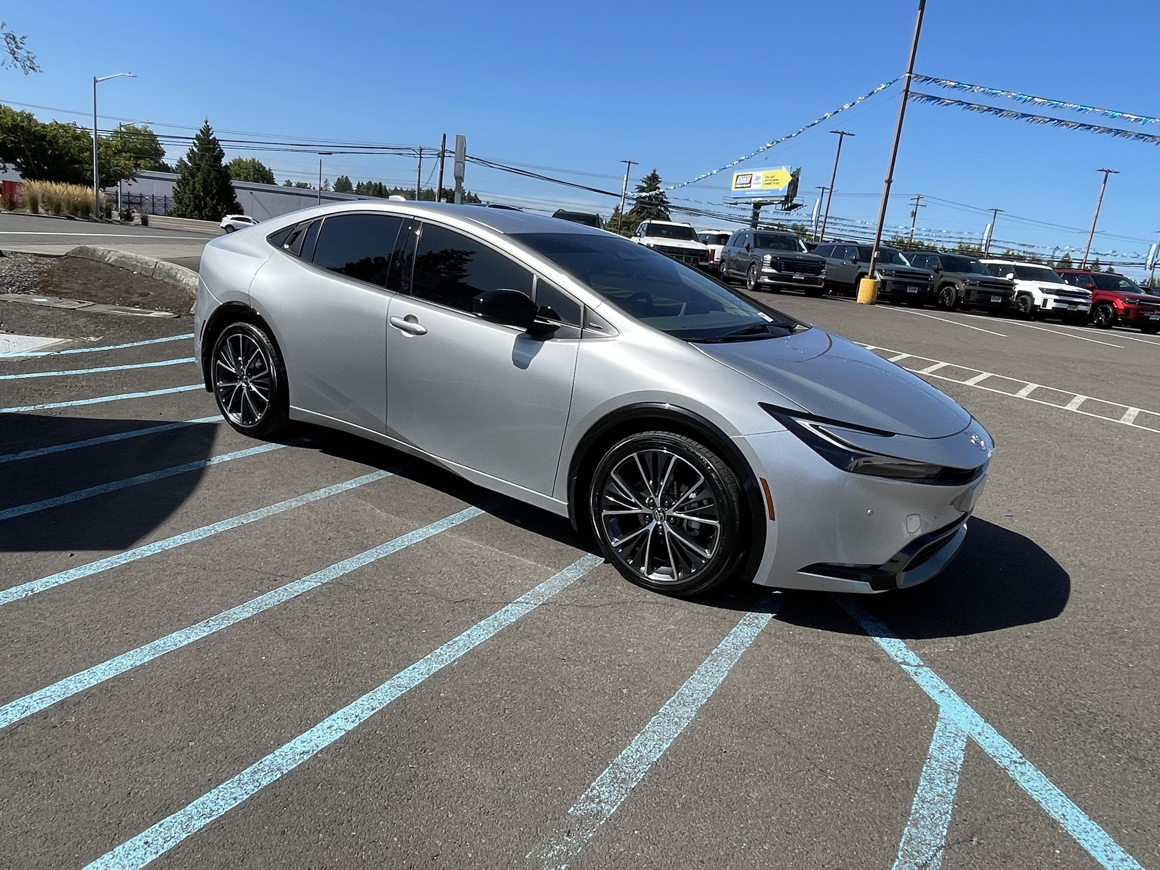 2024 Toyota Prius LE