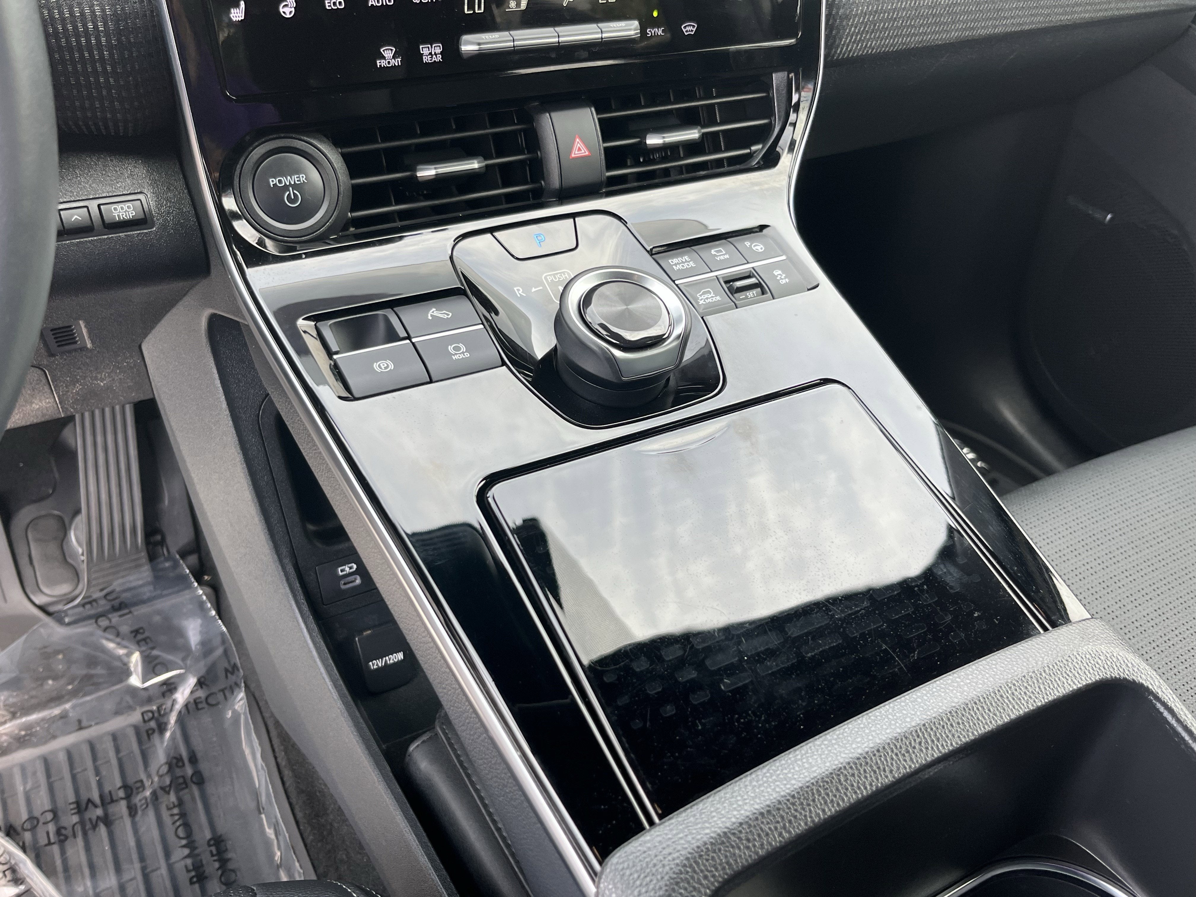 2023 Subaru Solterra Limited