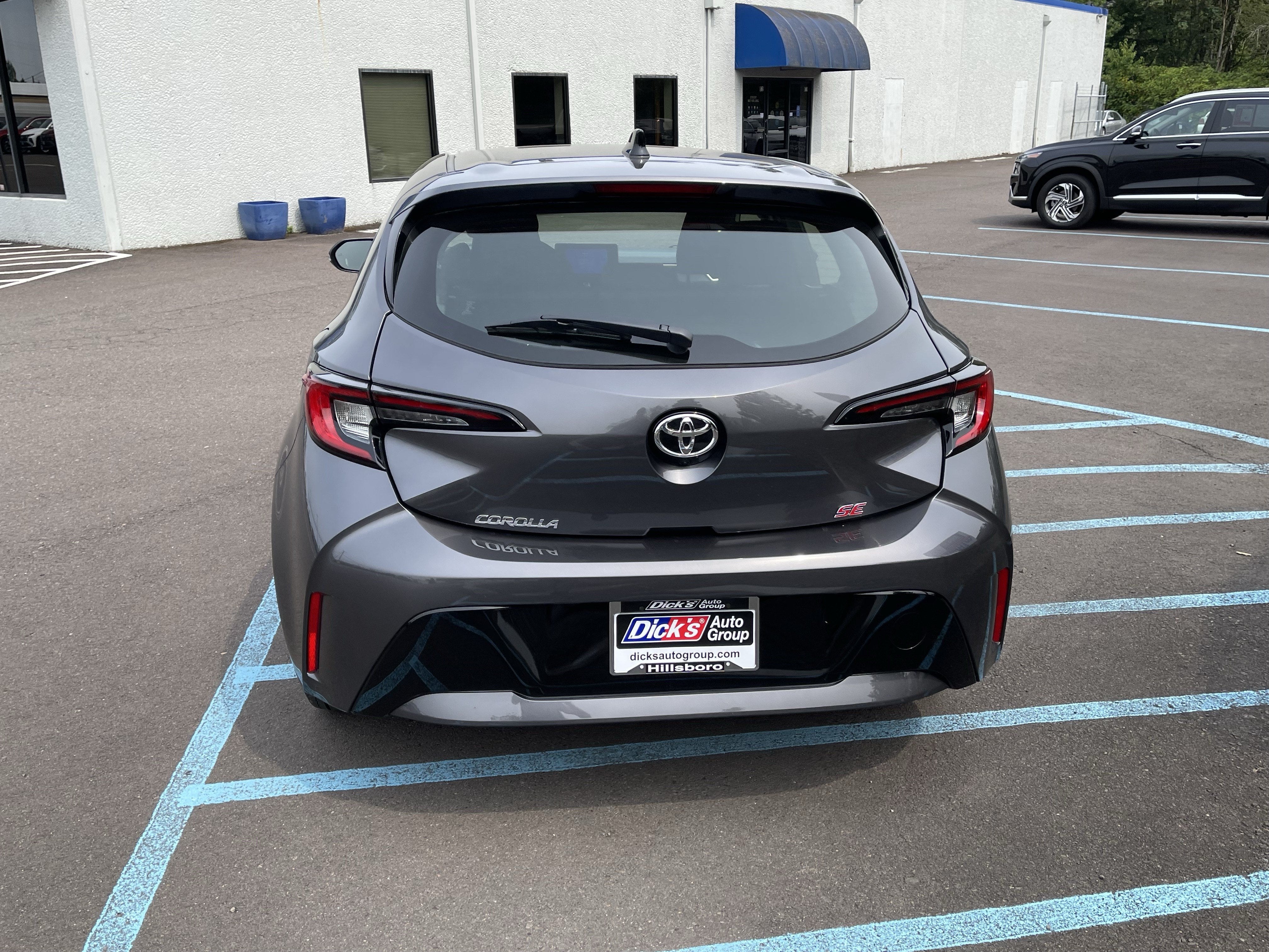 2026 Toyota Corolla Hatchback SE