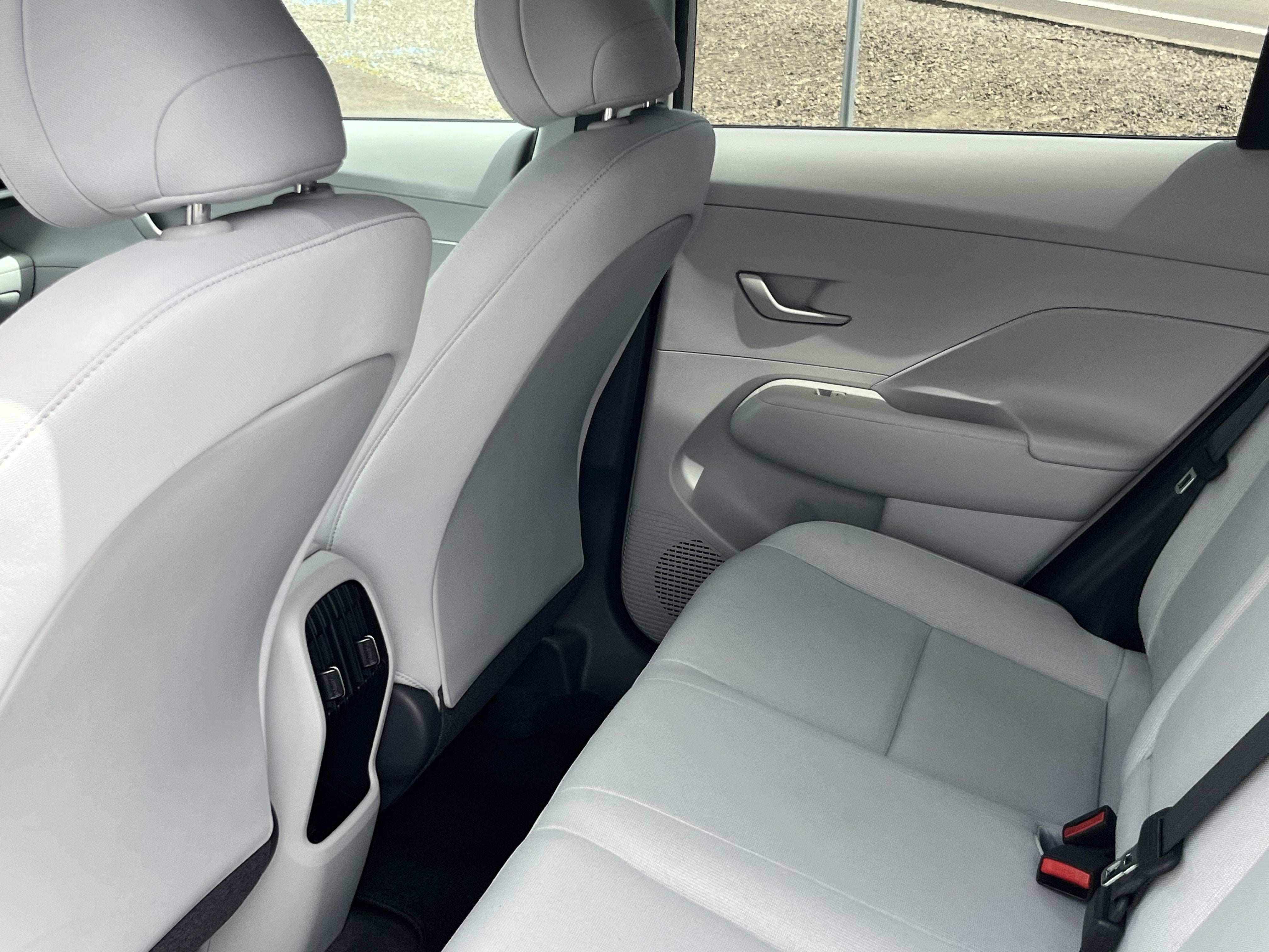2024 Hyundai Kona Electric SEL