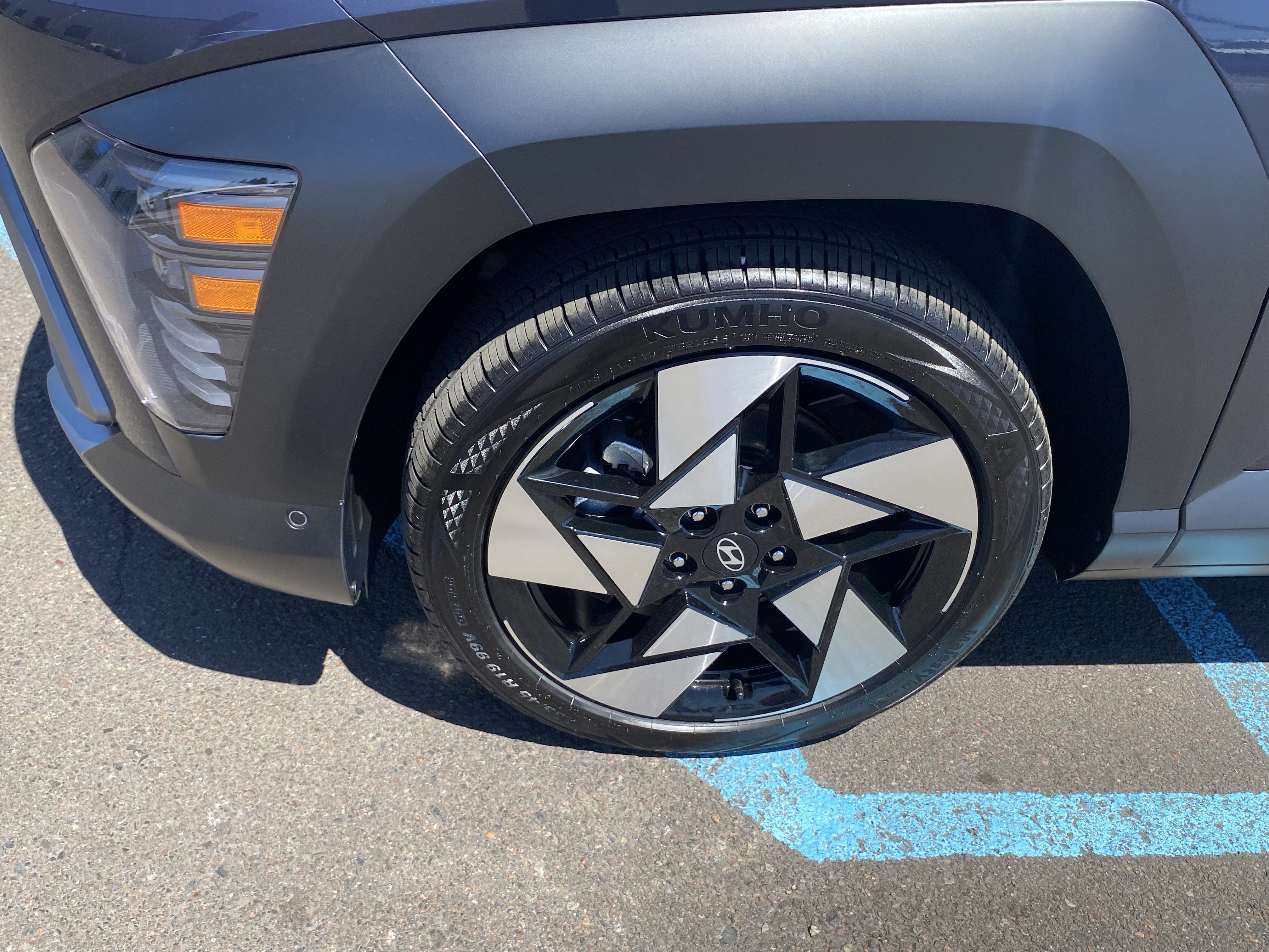 2025 Hyundai Kona Limited