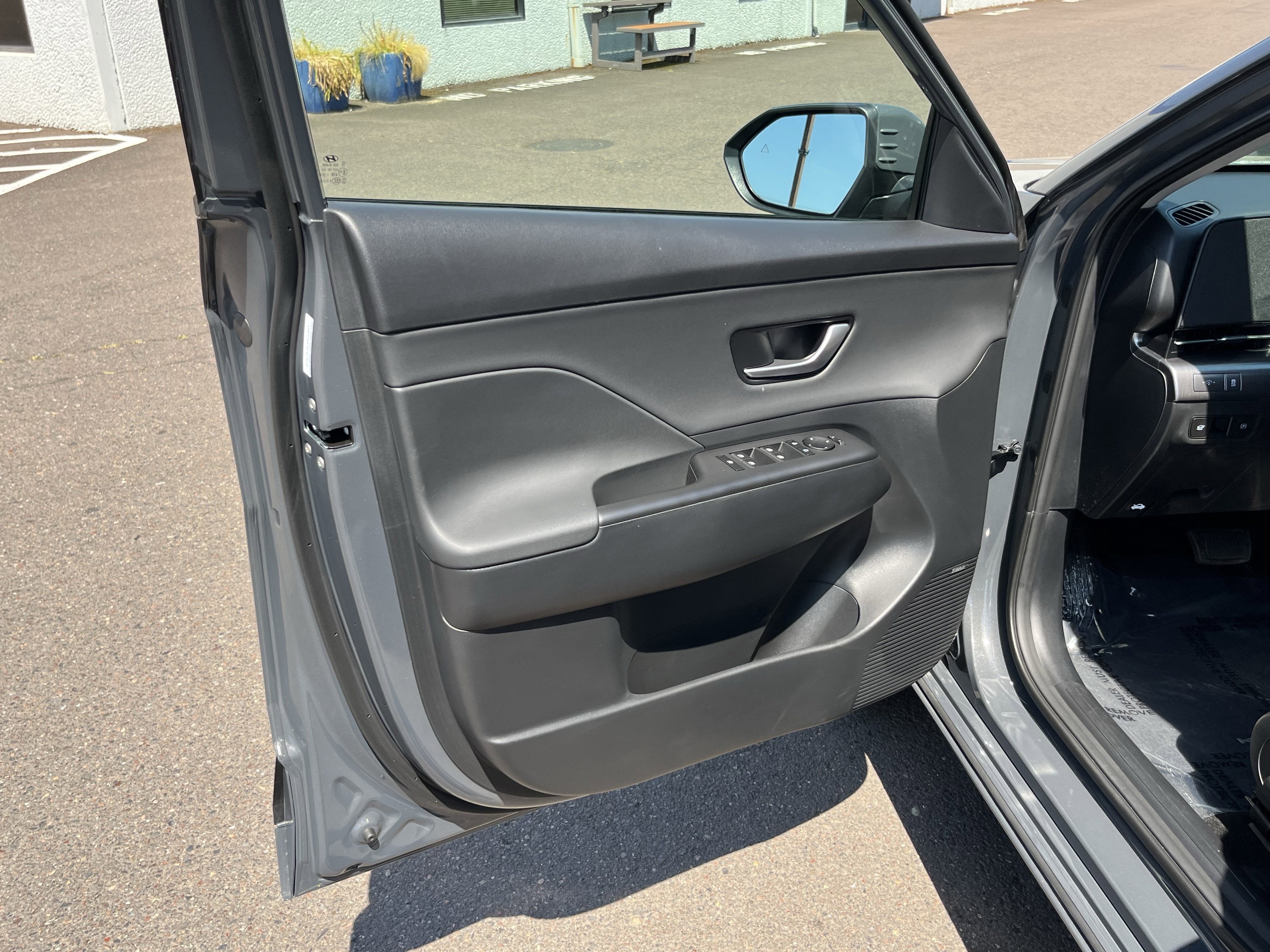 2025 Hyundai Kona Electric Limited
