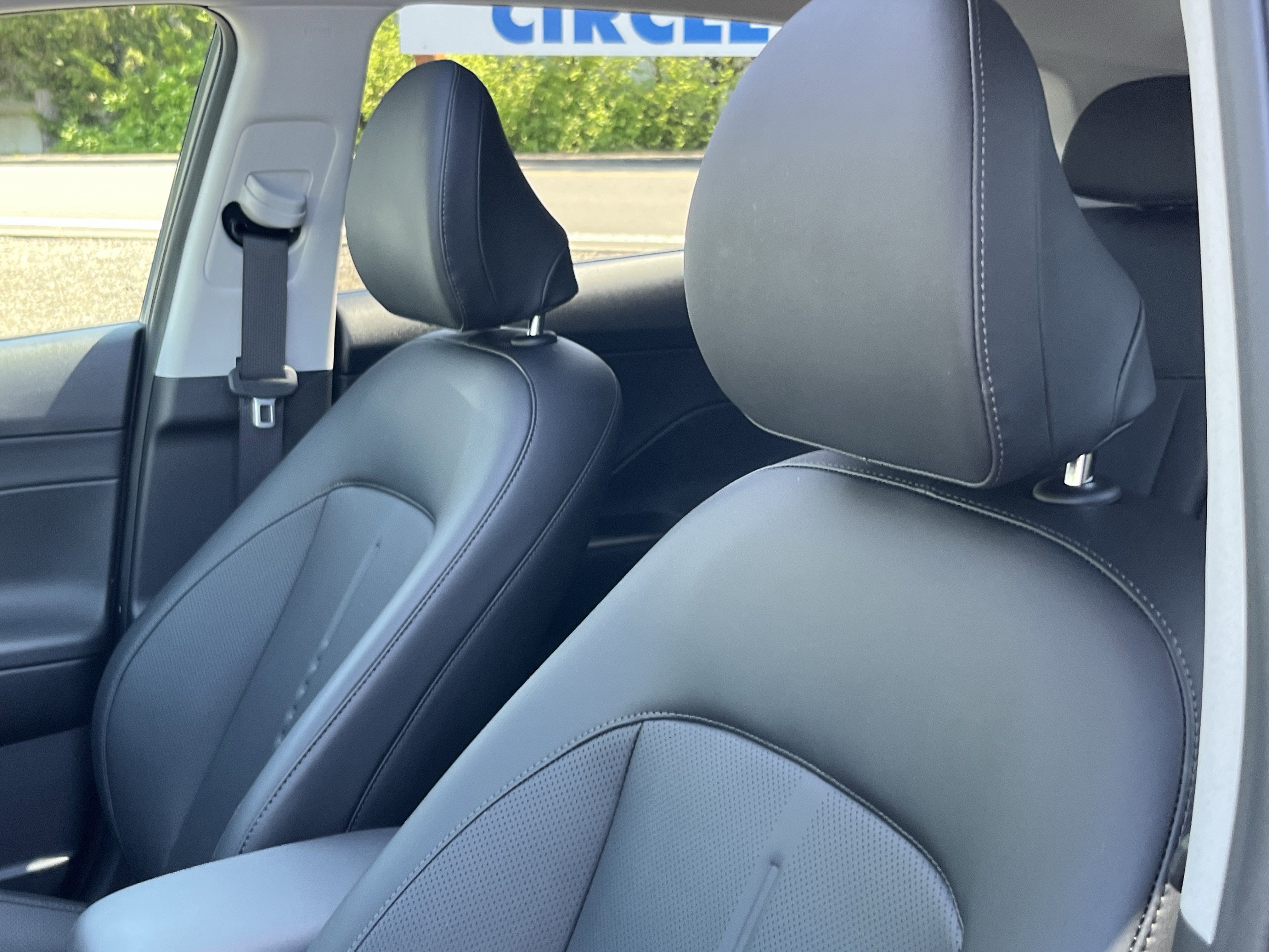 2025 Hyundai Kona Electric Limited