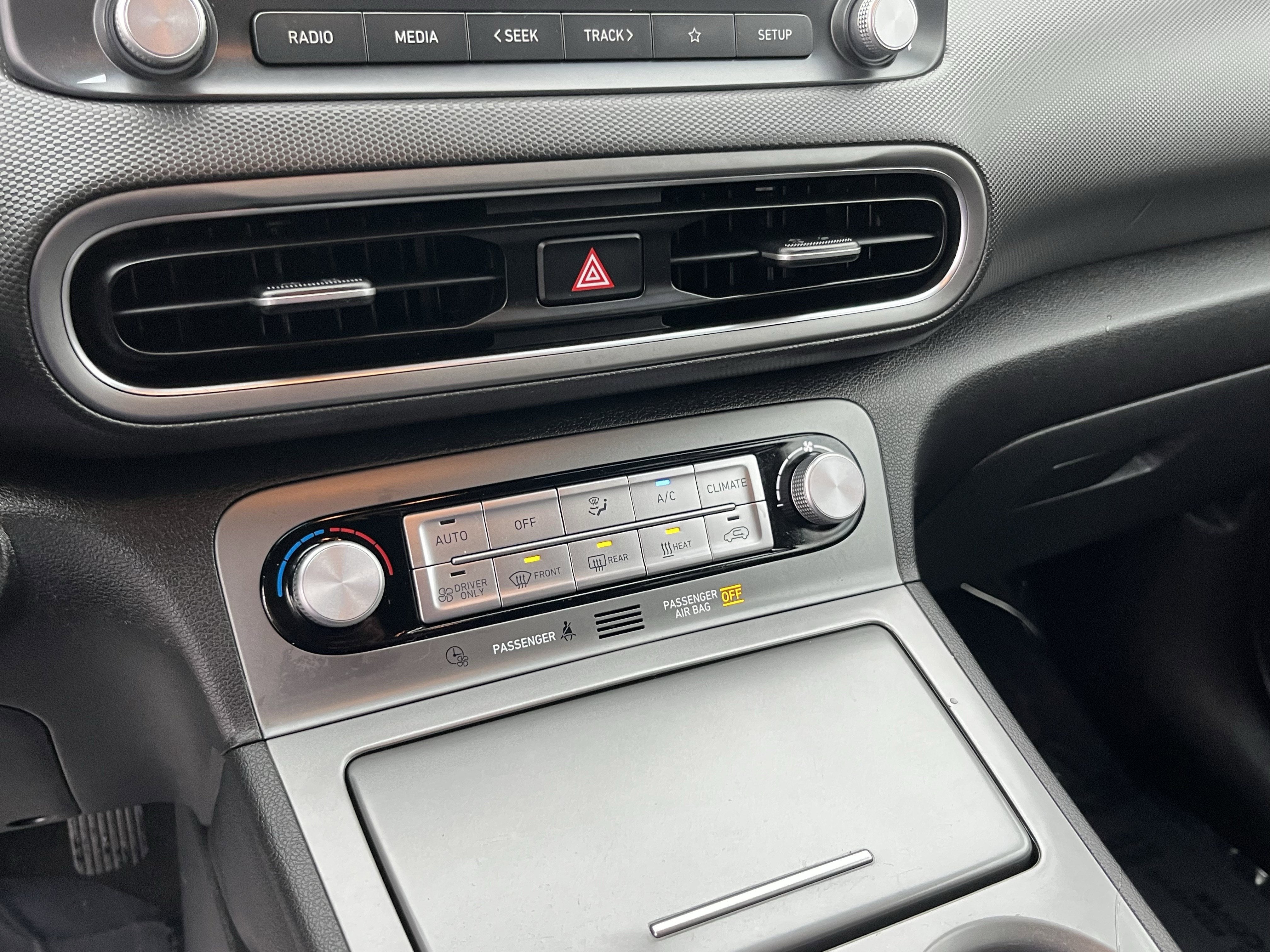 2023 Hyundai Kona Electric SE