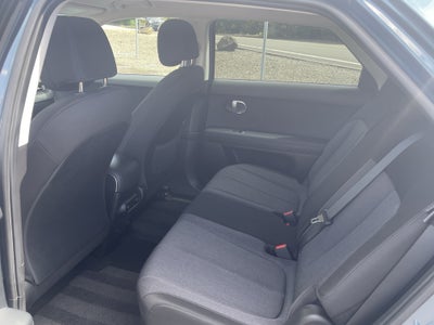 2024 Hyundai IONIQ 5 SE Standard Range