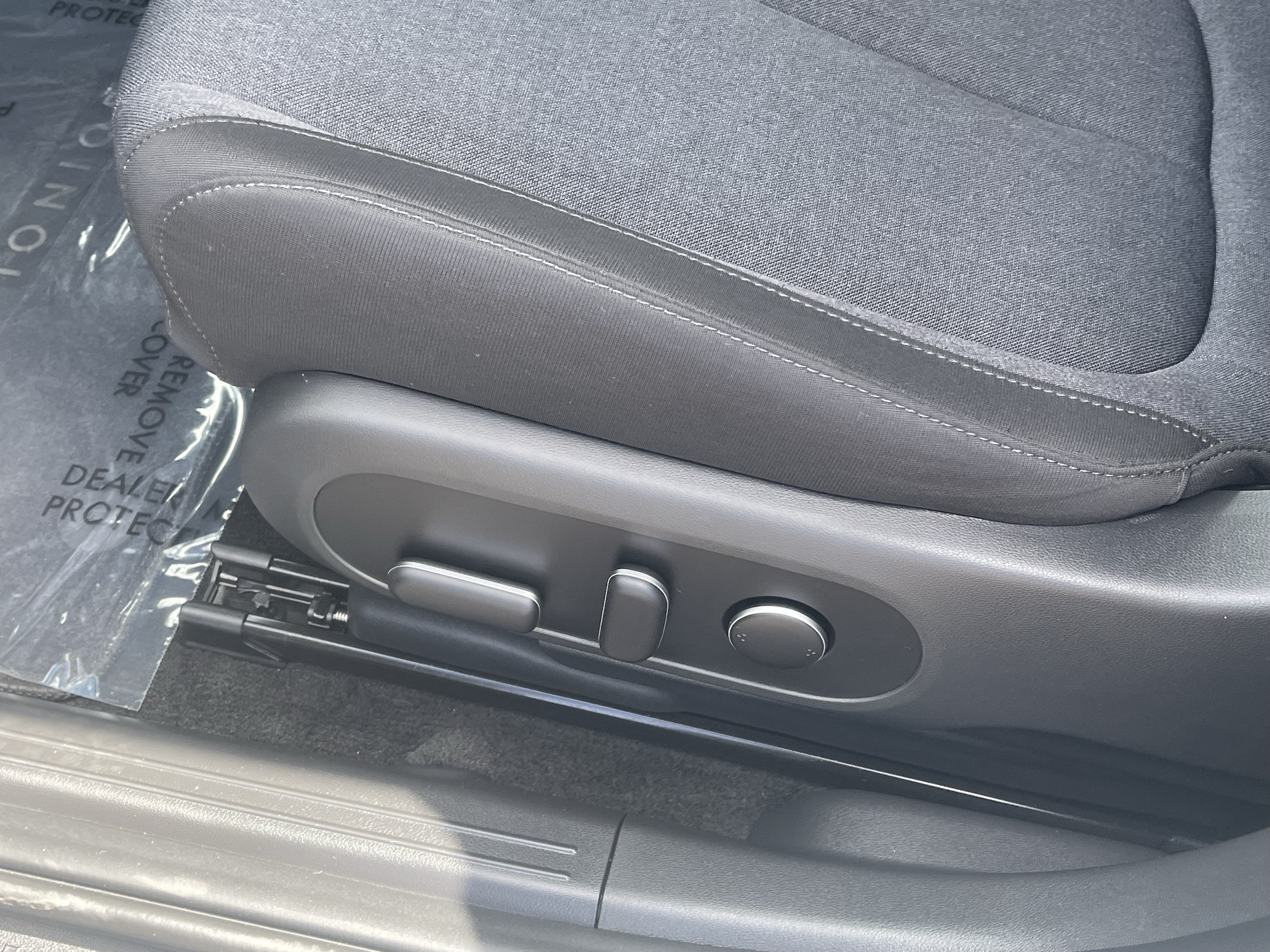 2024 Hyundai IONIQ 5 SE Standard Range