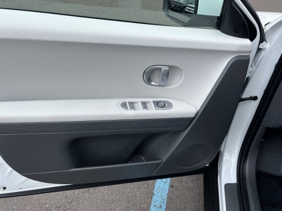 2024 Hyundai IONIQ 5 SE