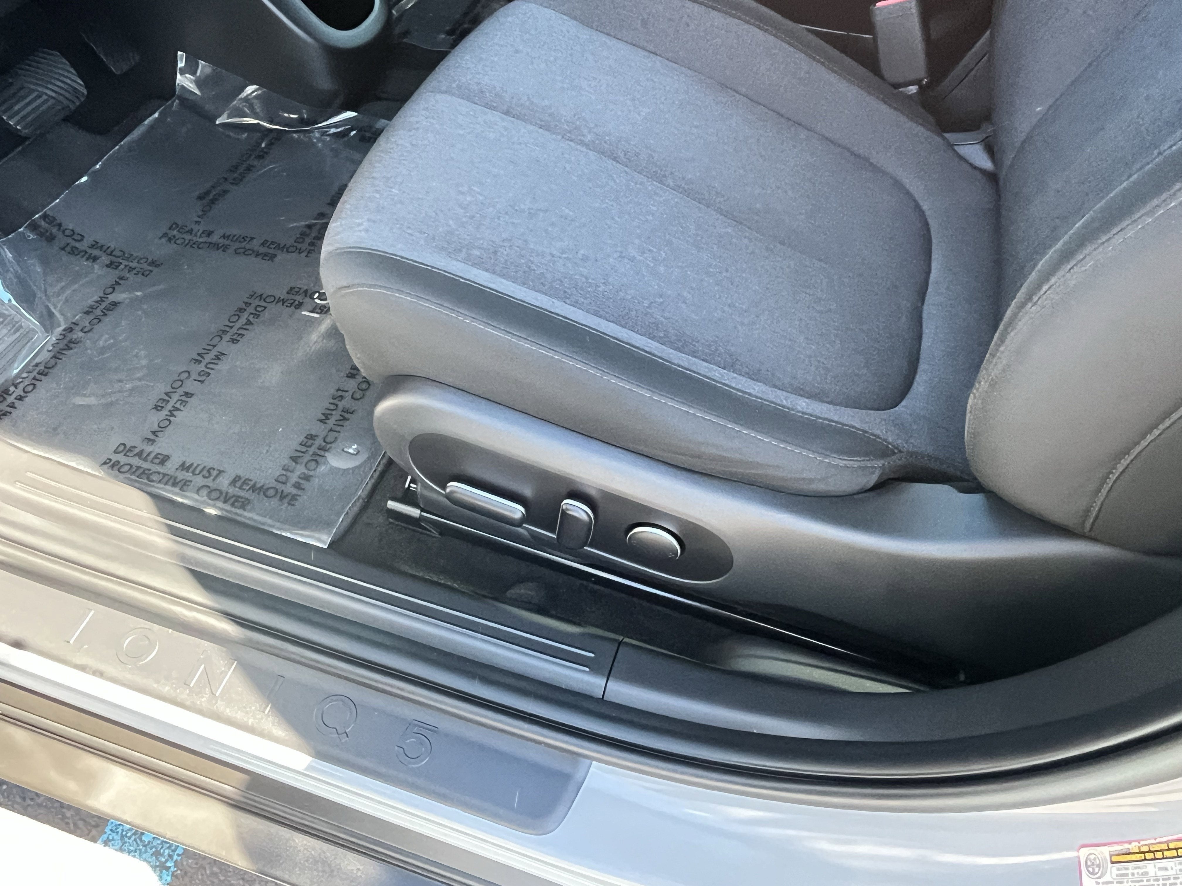 2024 Hyundai IONIQ 5 SE