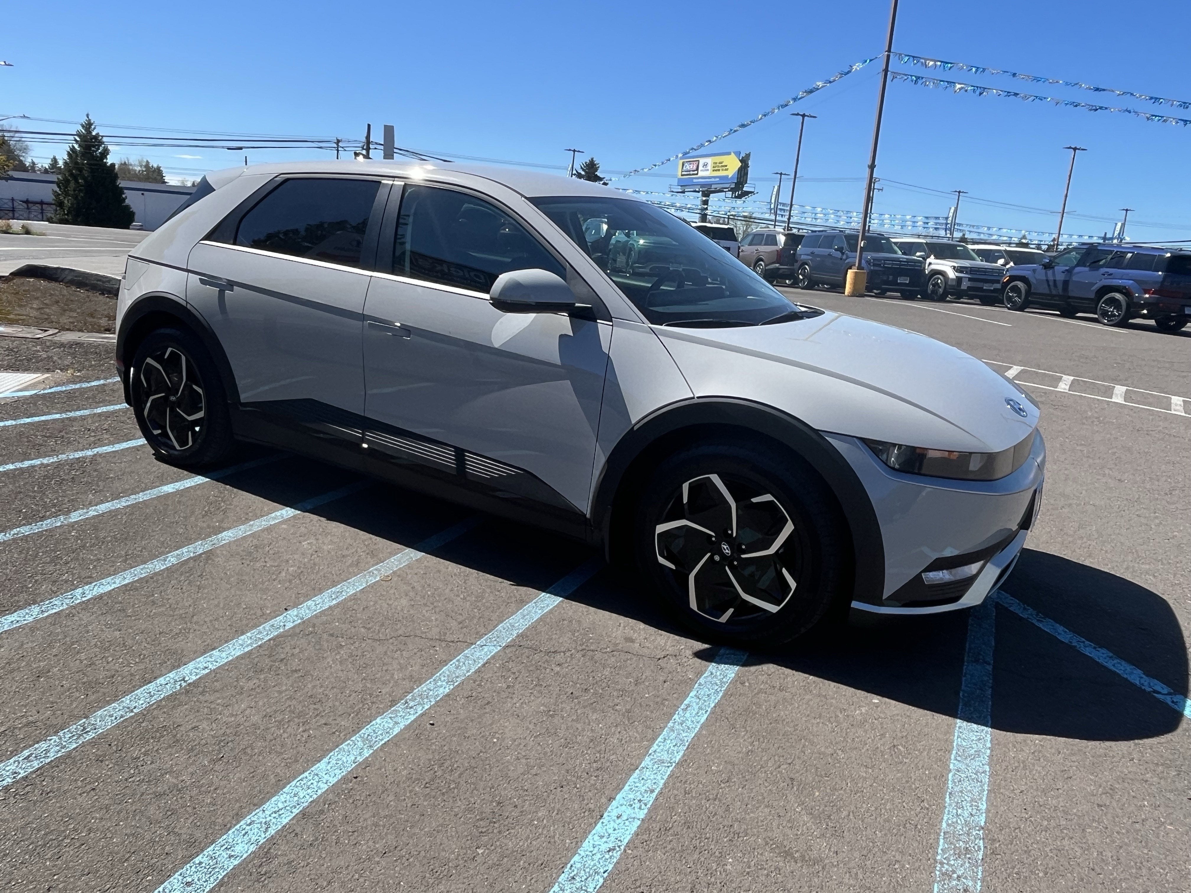 2024 Hyundai IONIQ 5 SE