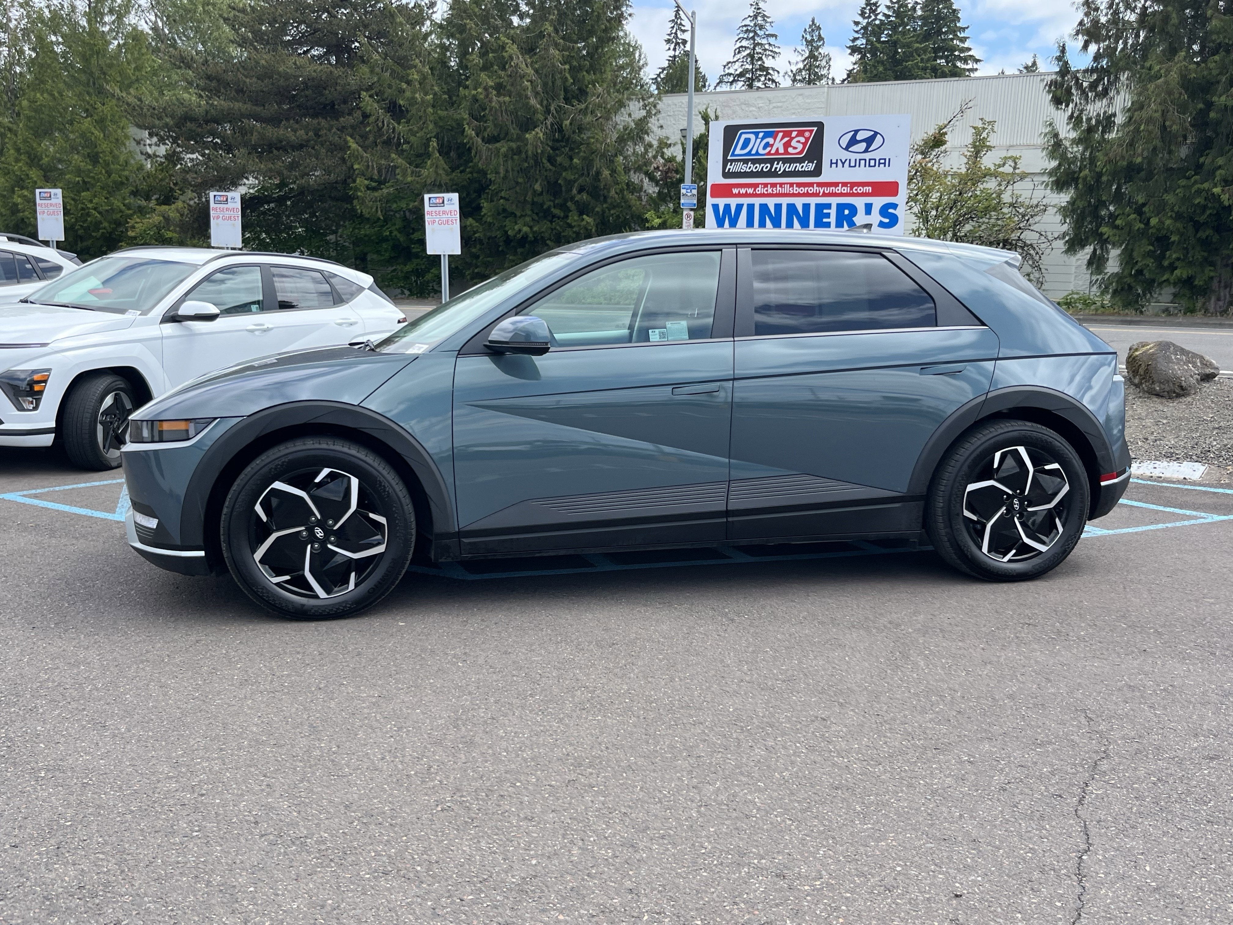 2024 Hyundai IONIQ 5 SEL