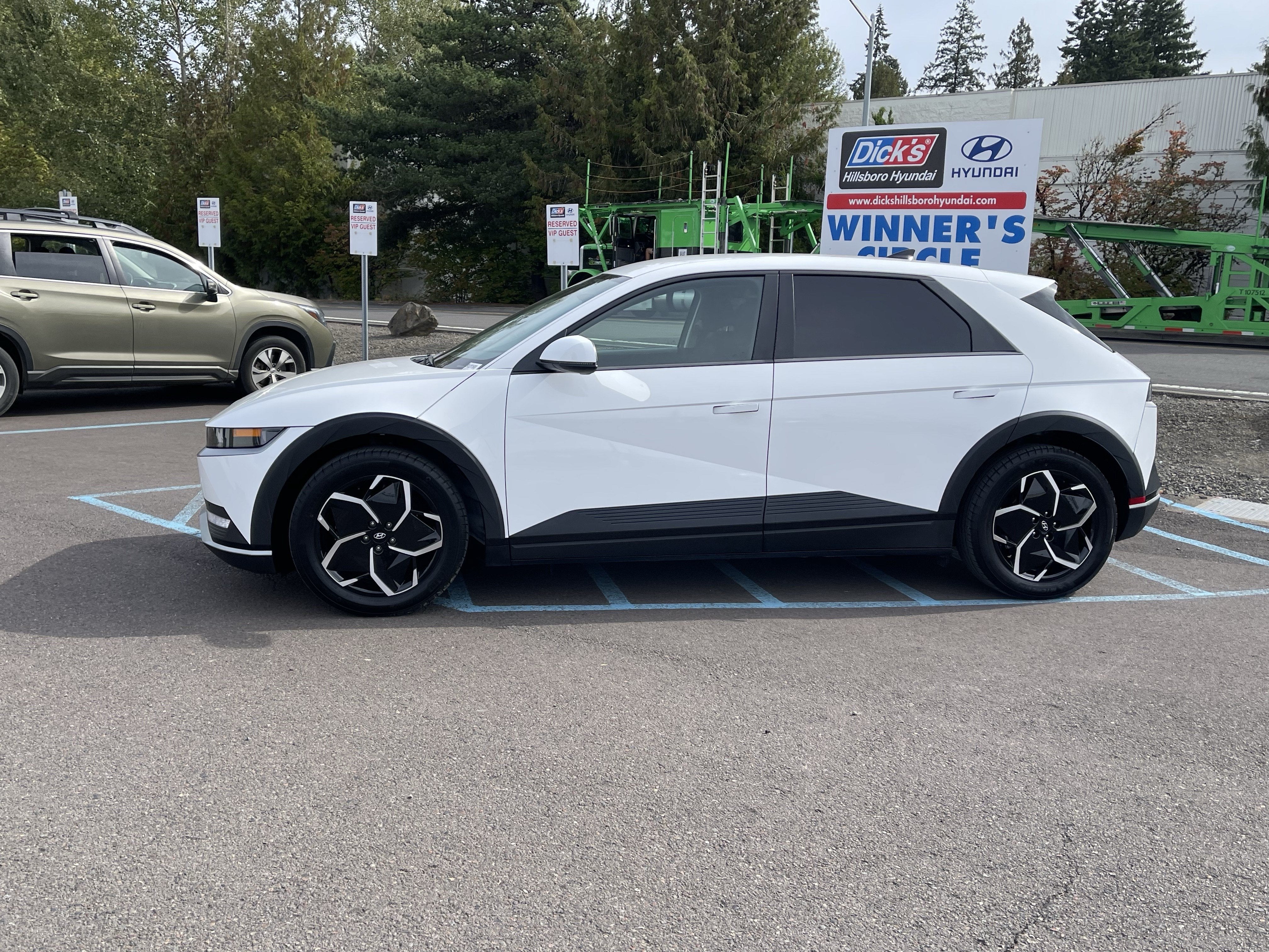 2024 Hyundai IONIQ 5 SEL