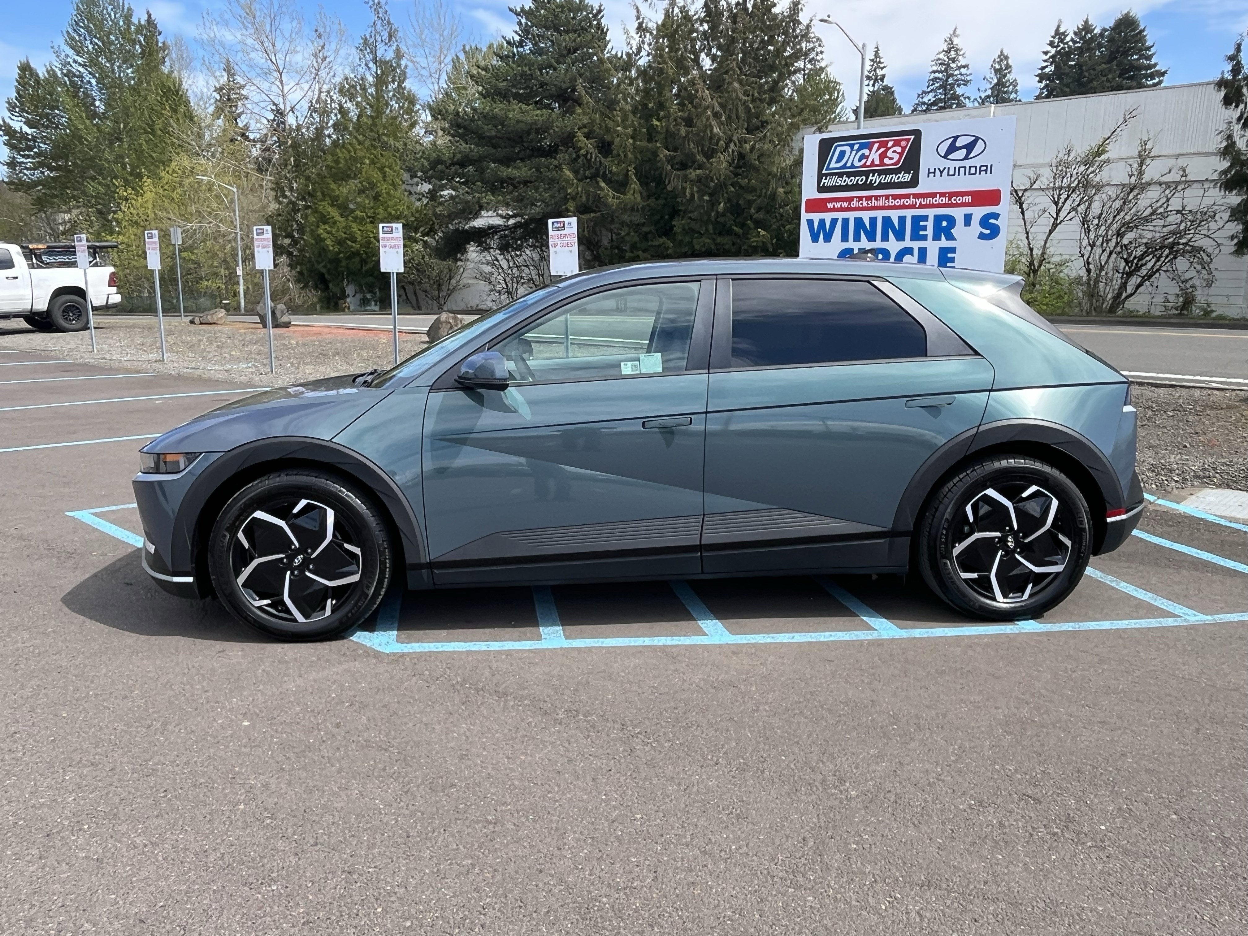 2024 Hyundai IONIQ 5 SEL