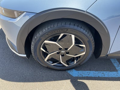 2022 Hyundai IONIQ 5 SEL