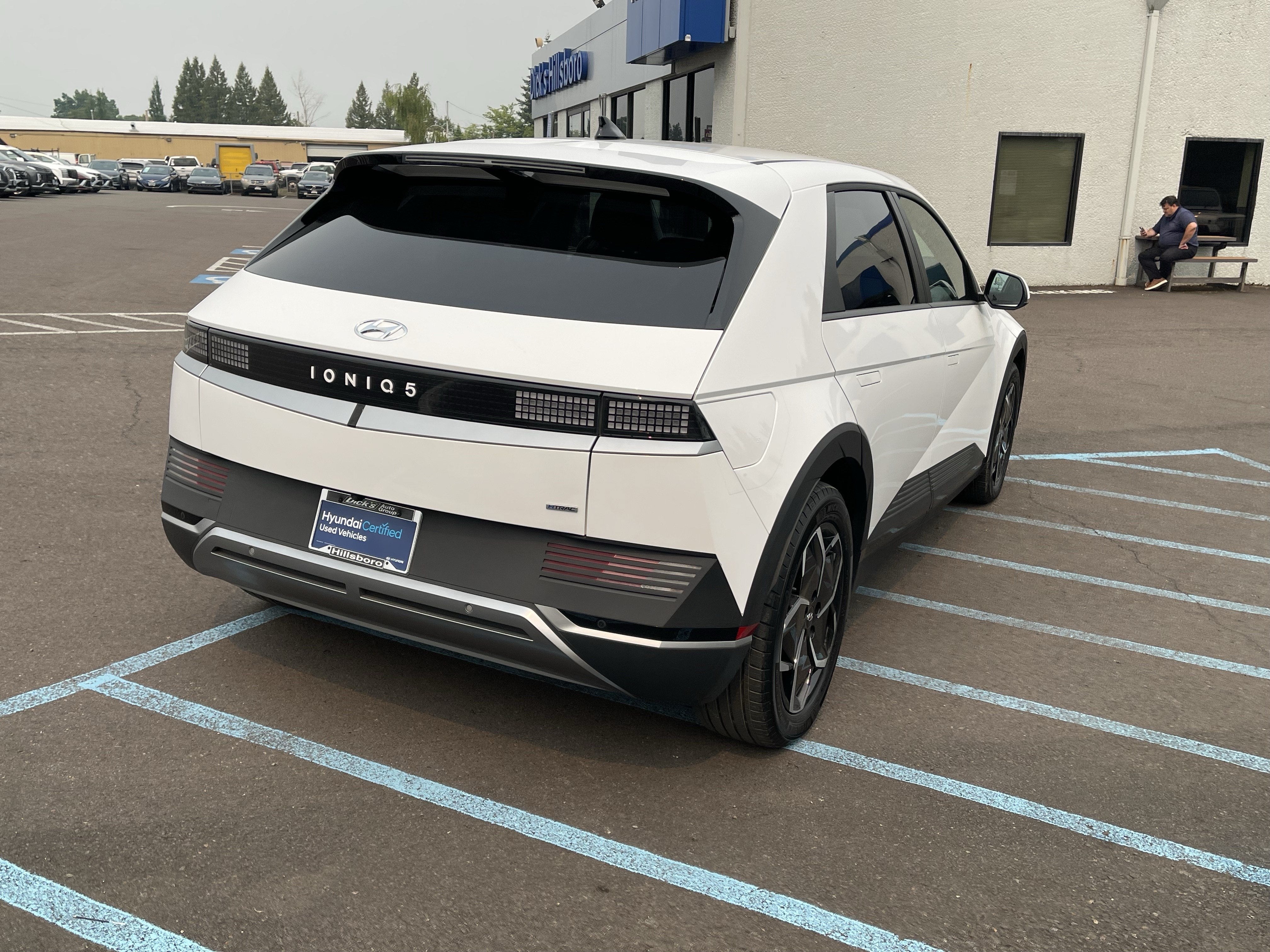 2024 Hyundai IONIQ 5 SEL