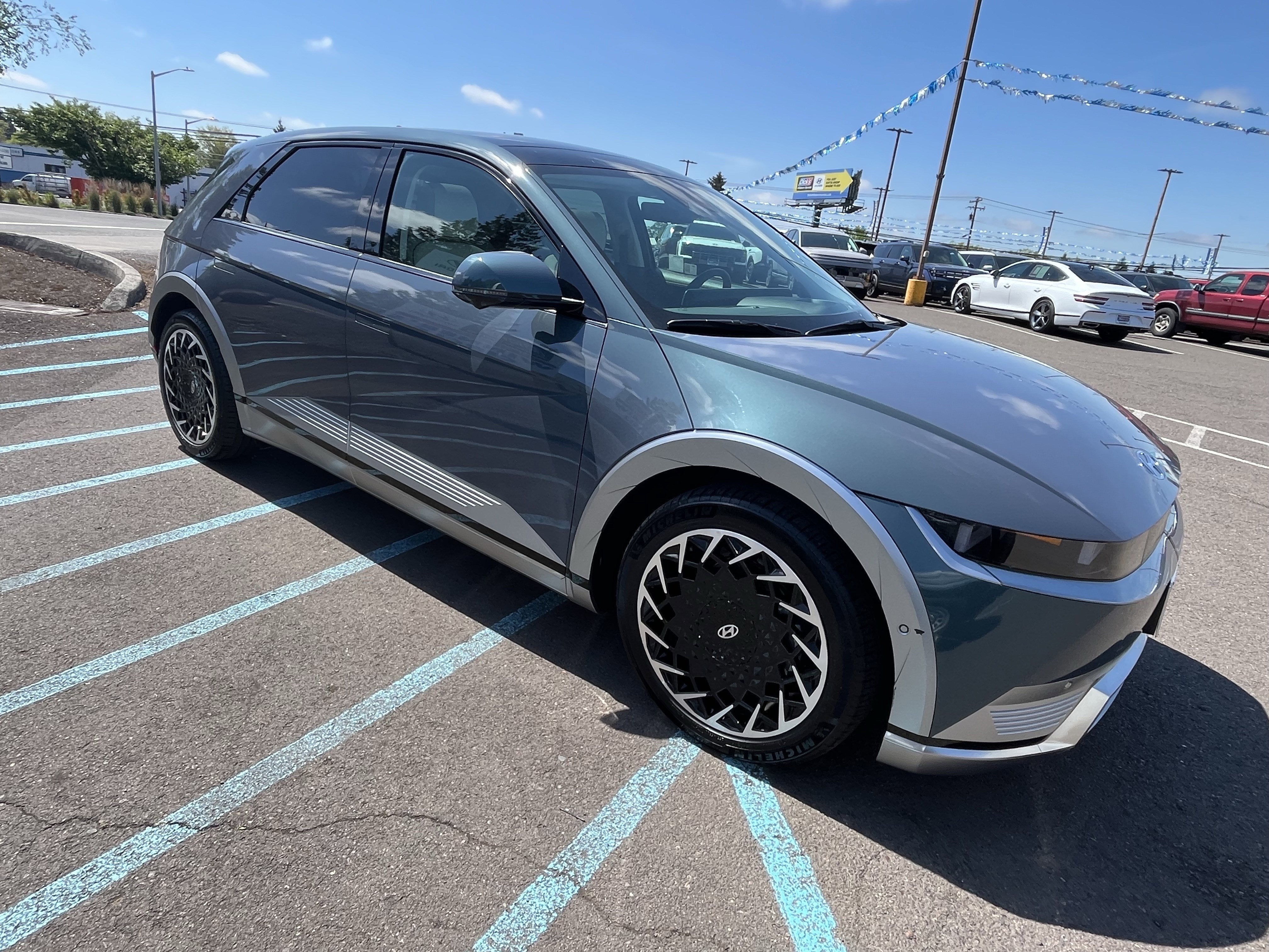 2024 Hyundai IONIQ 5 Limited