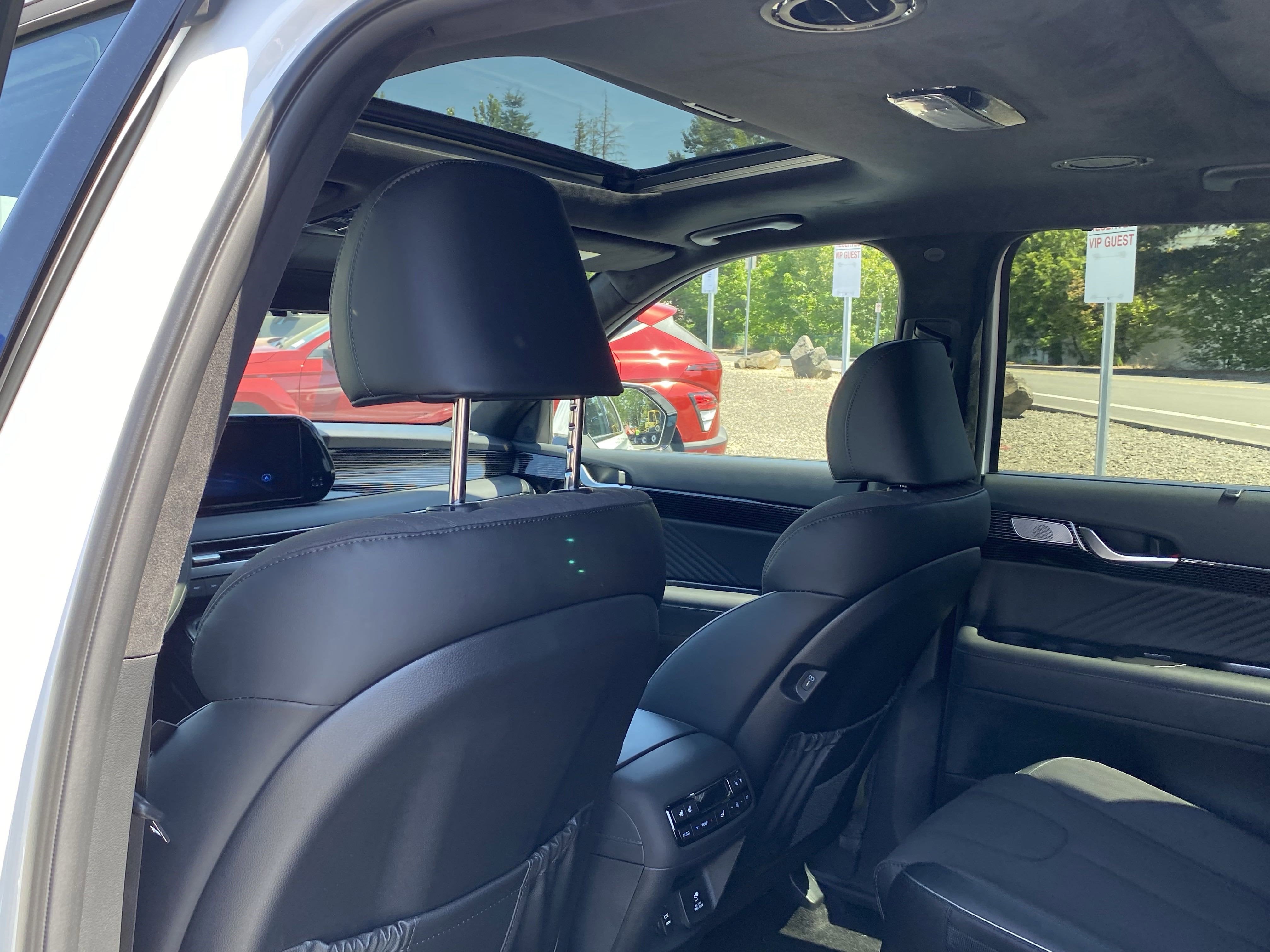 2025 Hyundai Palisade Calligraphy Night Edition