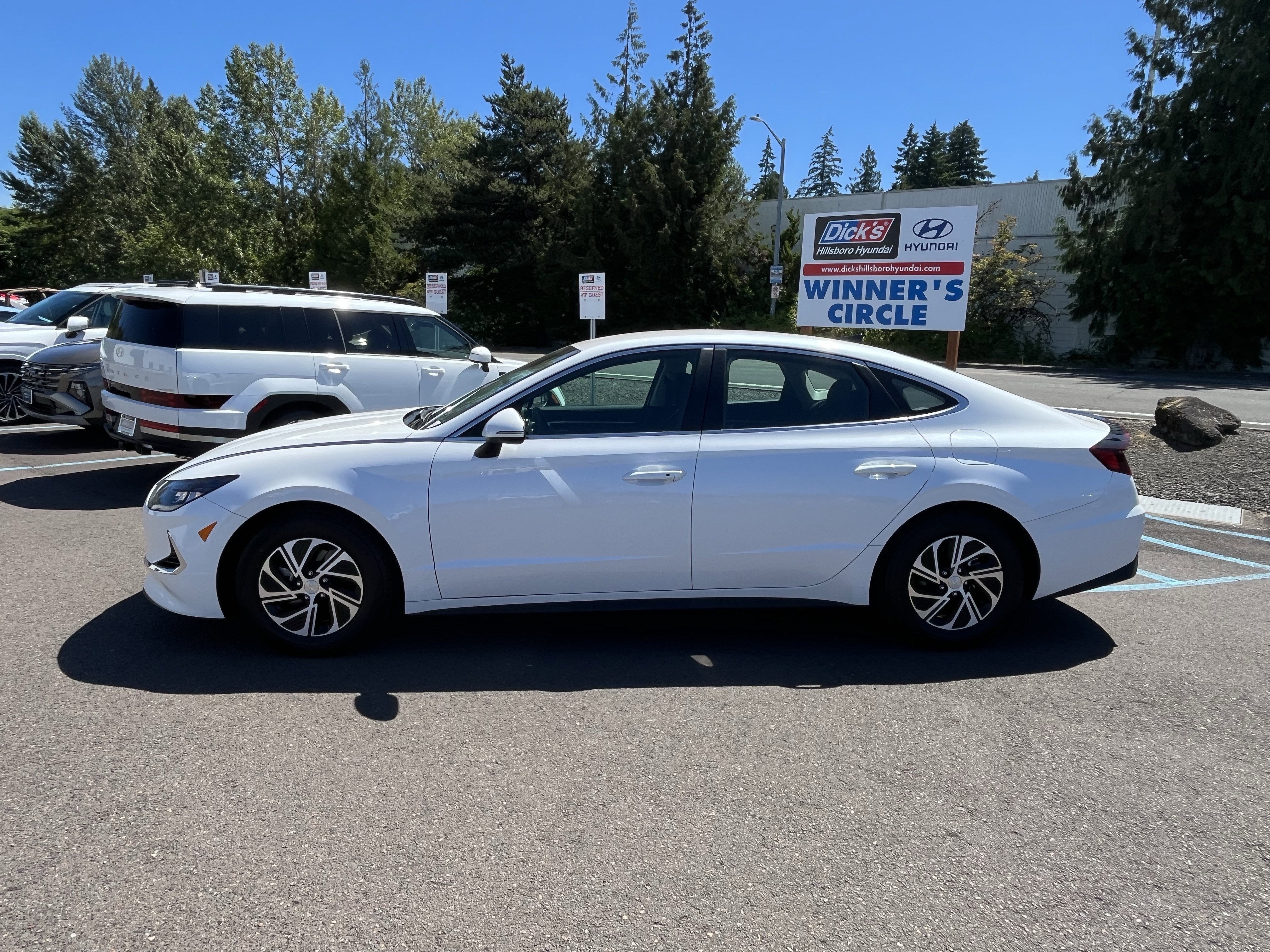 2021 Hyundai Sonata Hybrid Blue