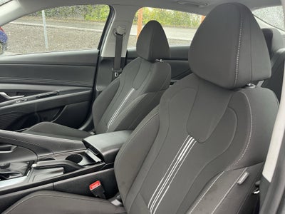 2025 Hyundai Elantra Preferred