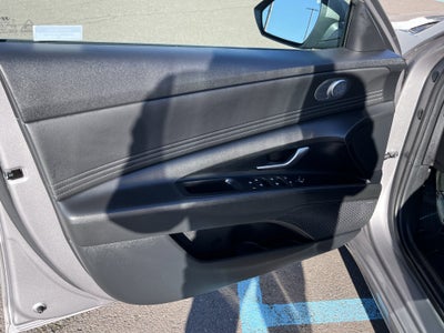 2023 Hyundai Elantra Hybrid Limited