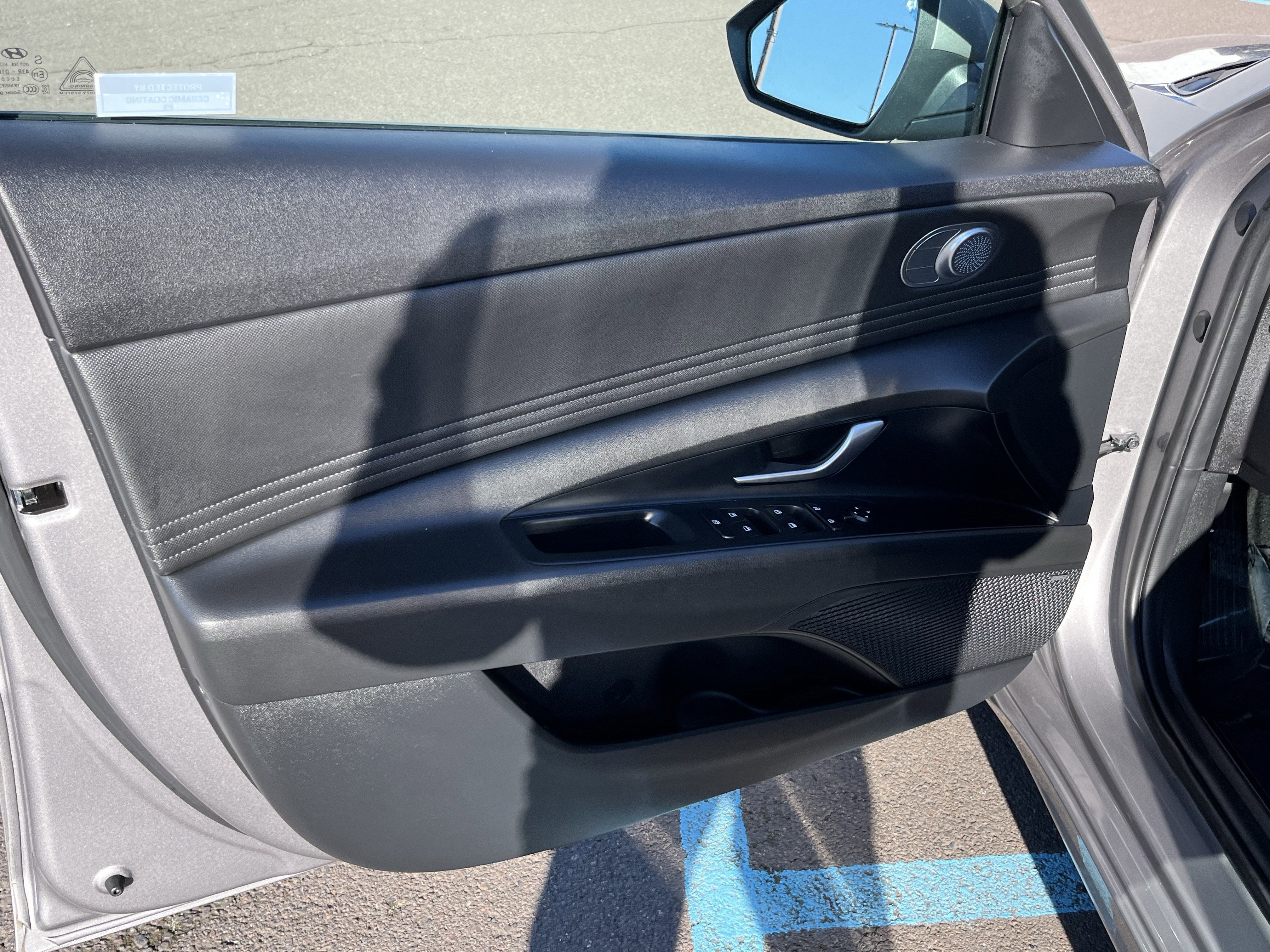 2023 Hyundai Elantra Hybrid Limited