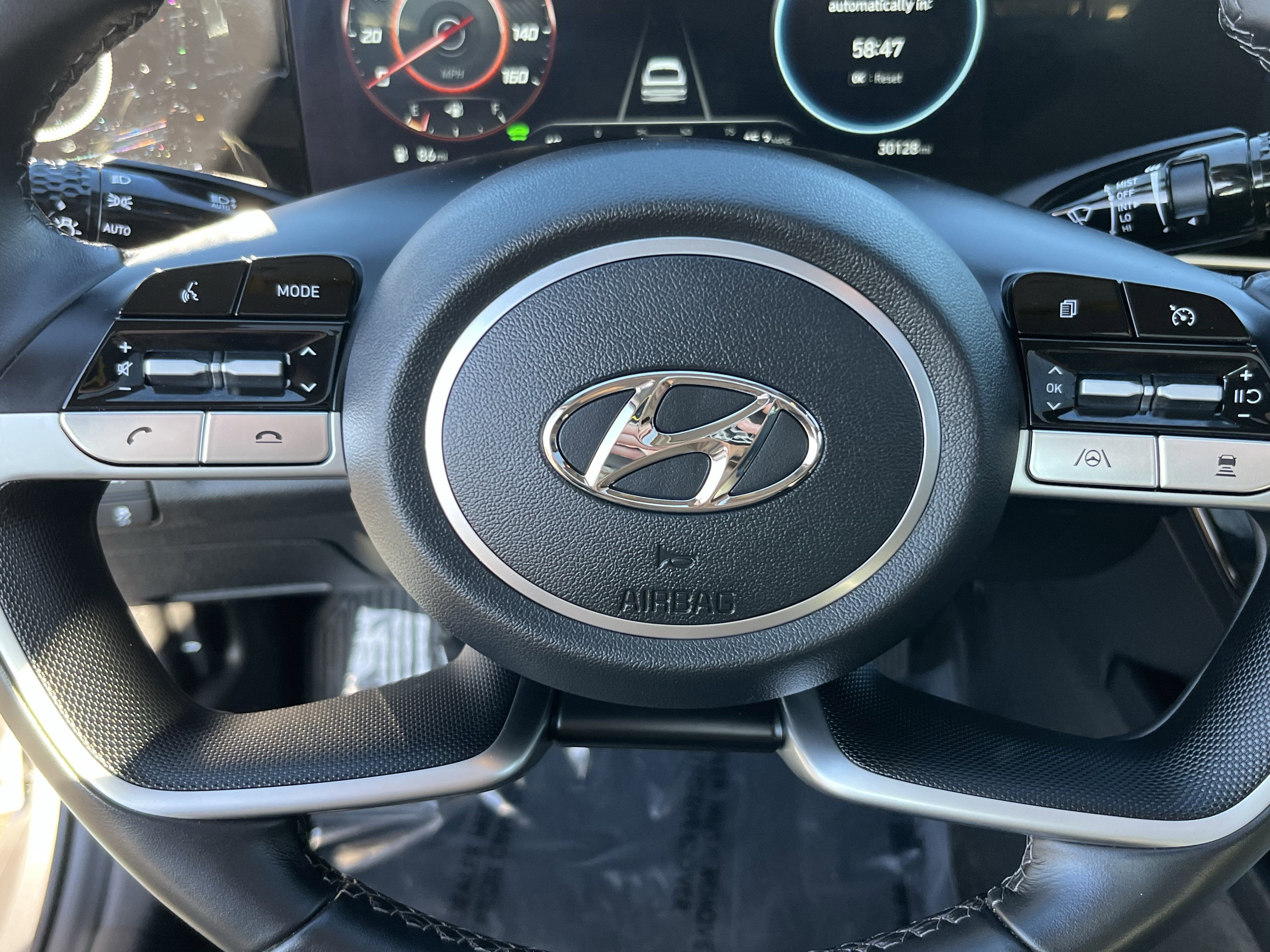 2023 Hyundai Elantra Hybrid Limited