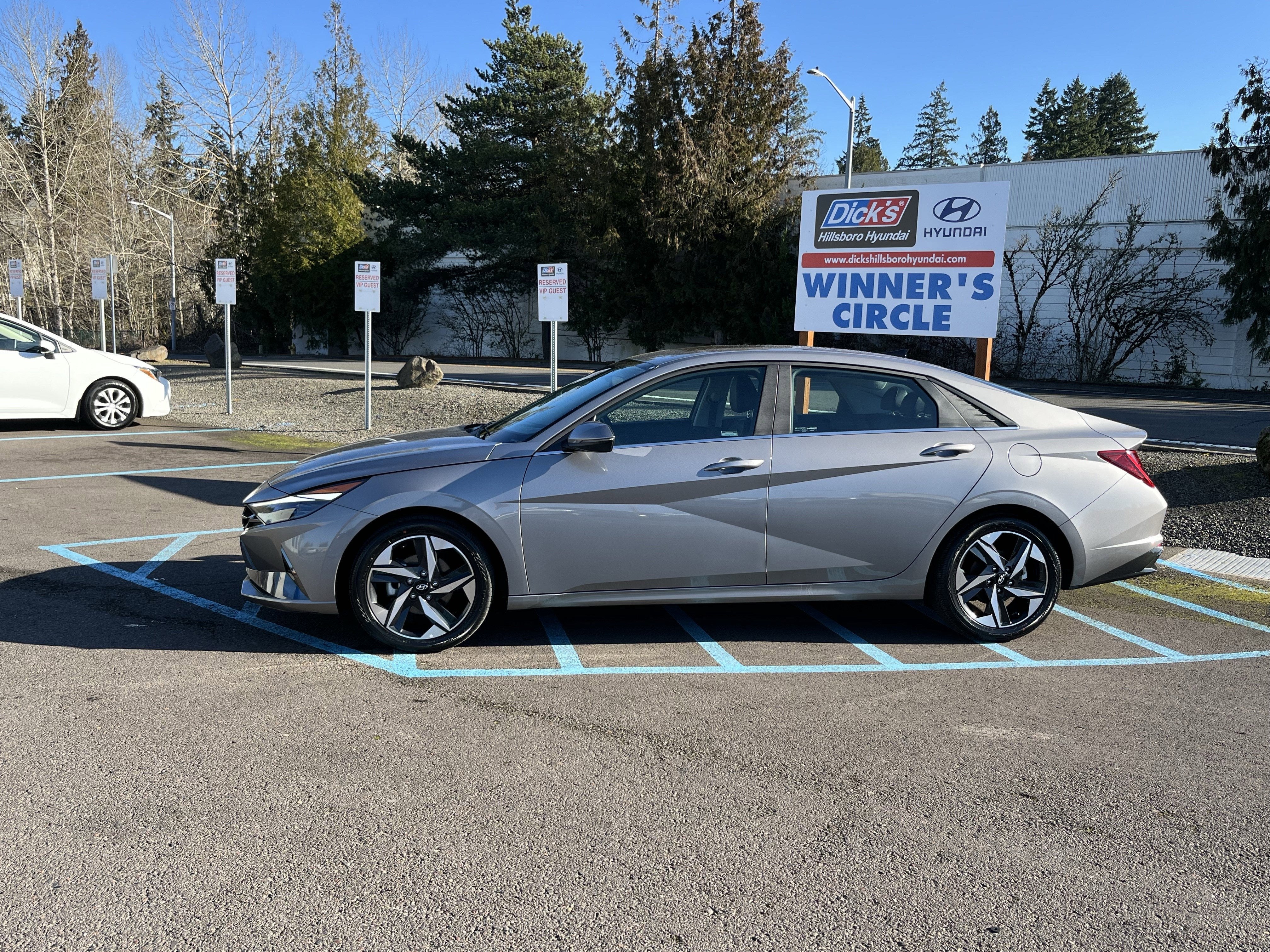 2023 Hyundai Elantra Hybrid Limited