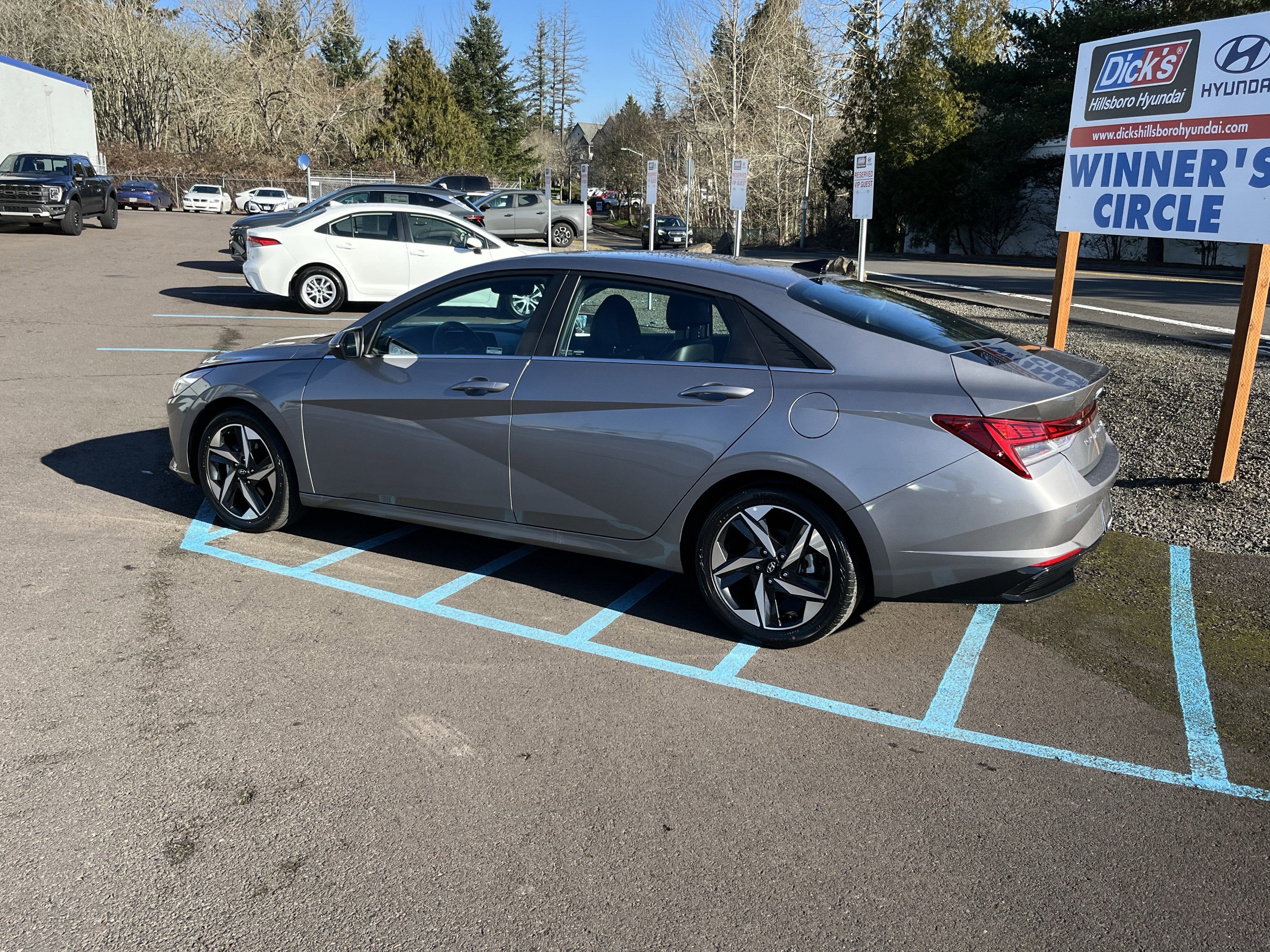 2023 Hyundai Elantra Hybrid Limited