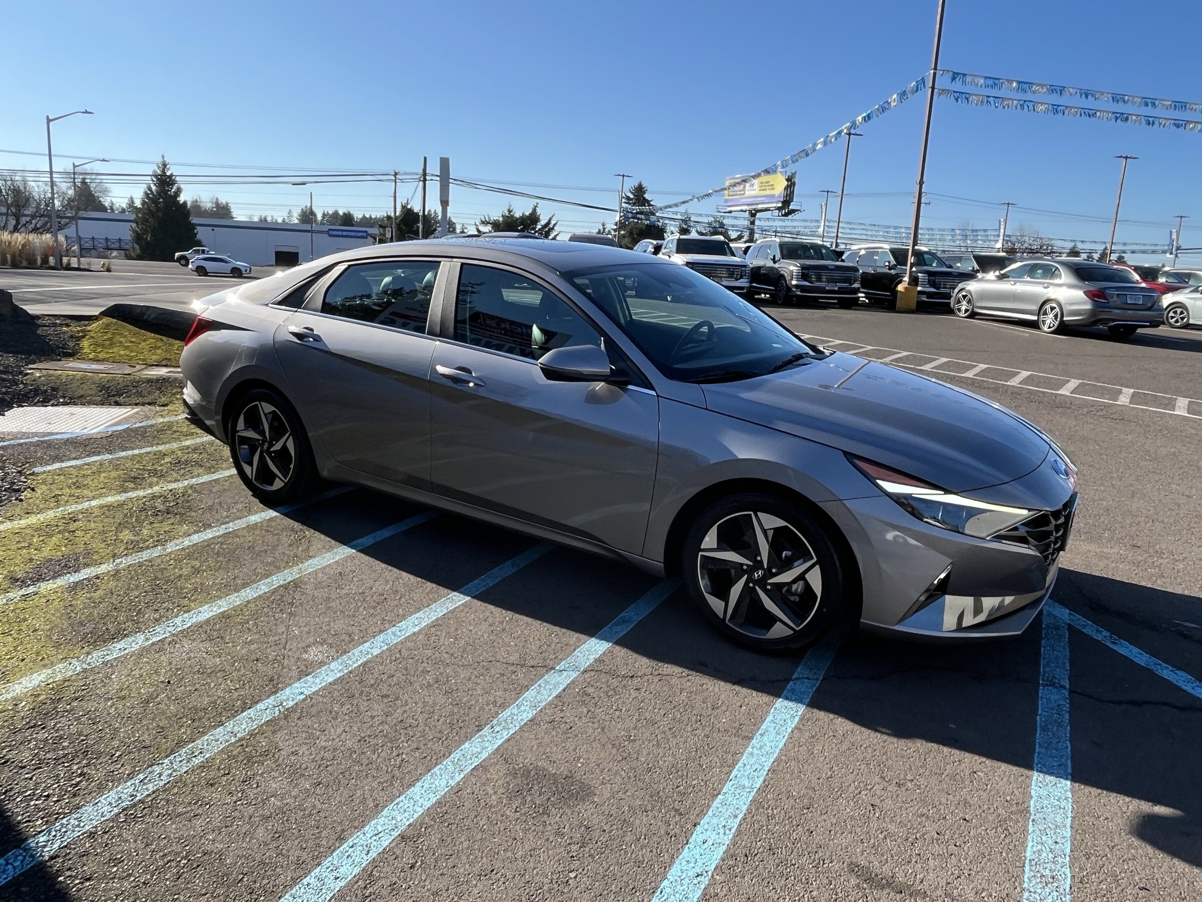 2023 Hyundai Elantra Hybrid Limited
