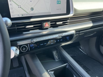 2025 Hyundai IONIQ 6 SE Standard Range