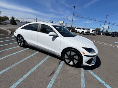 2025 Hyundai IONIQ 6 SE Standard Range