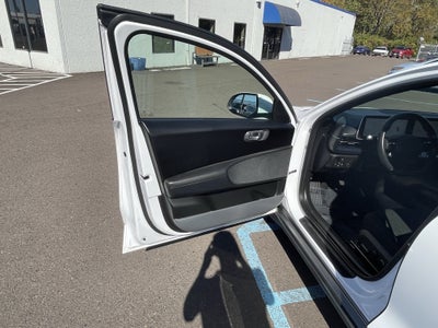 2024 Hyundai IONIQ 6 SE