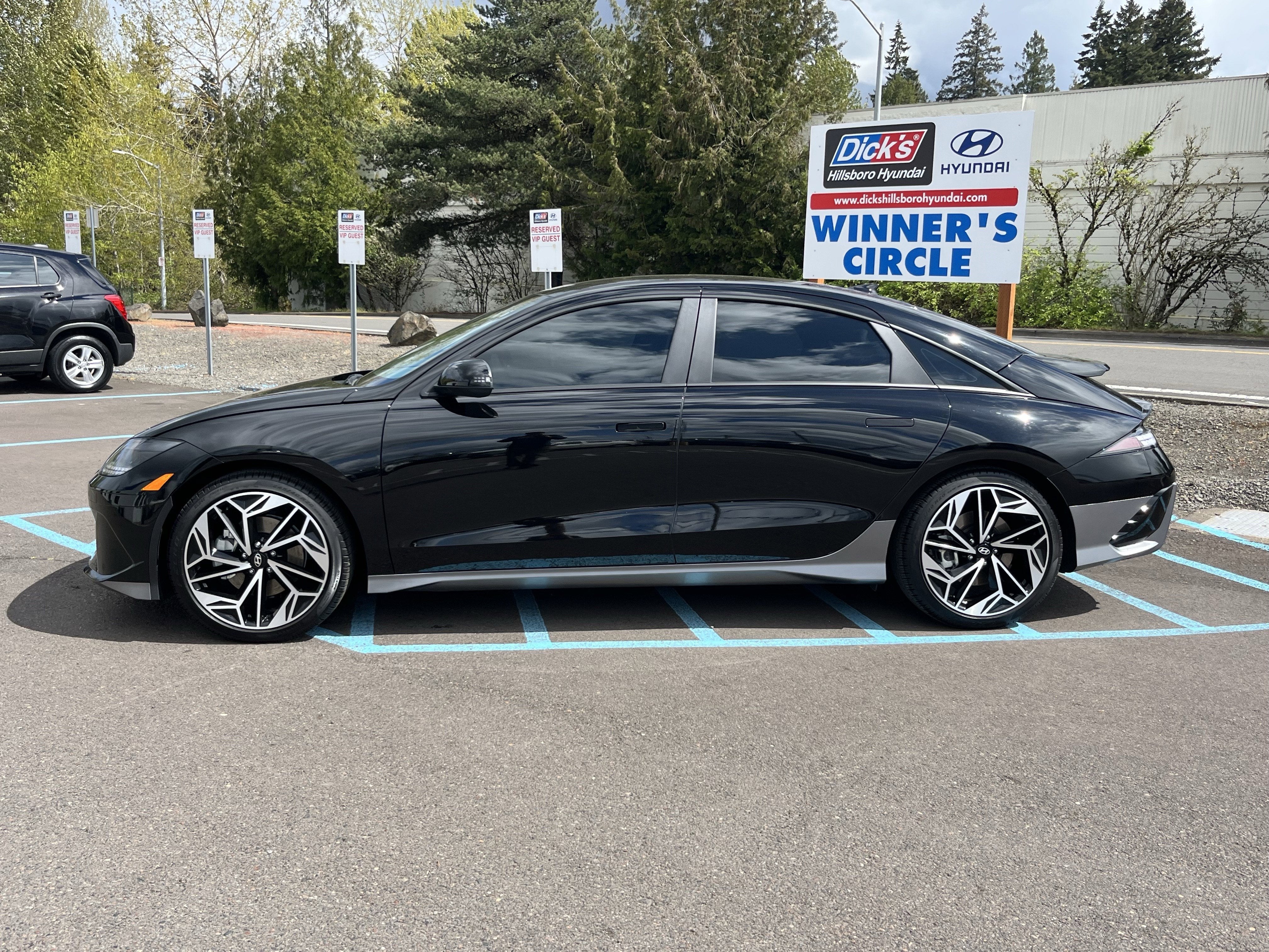 2024 Hyundai IONIQ 6 SEL