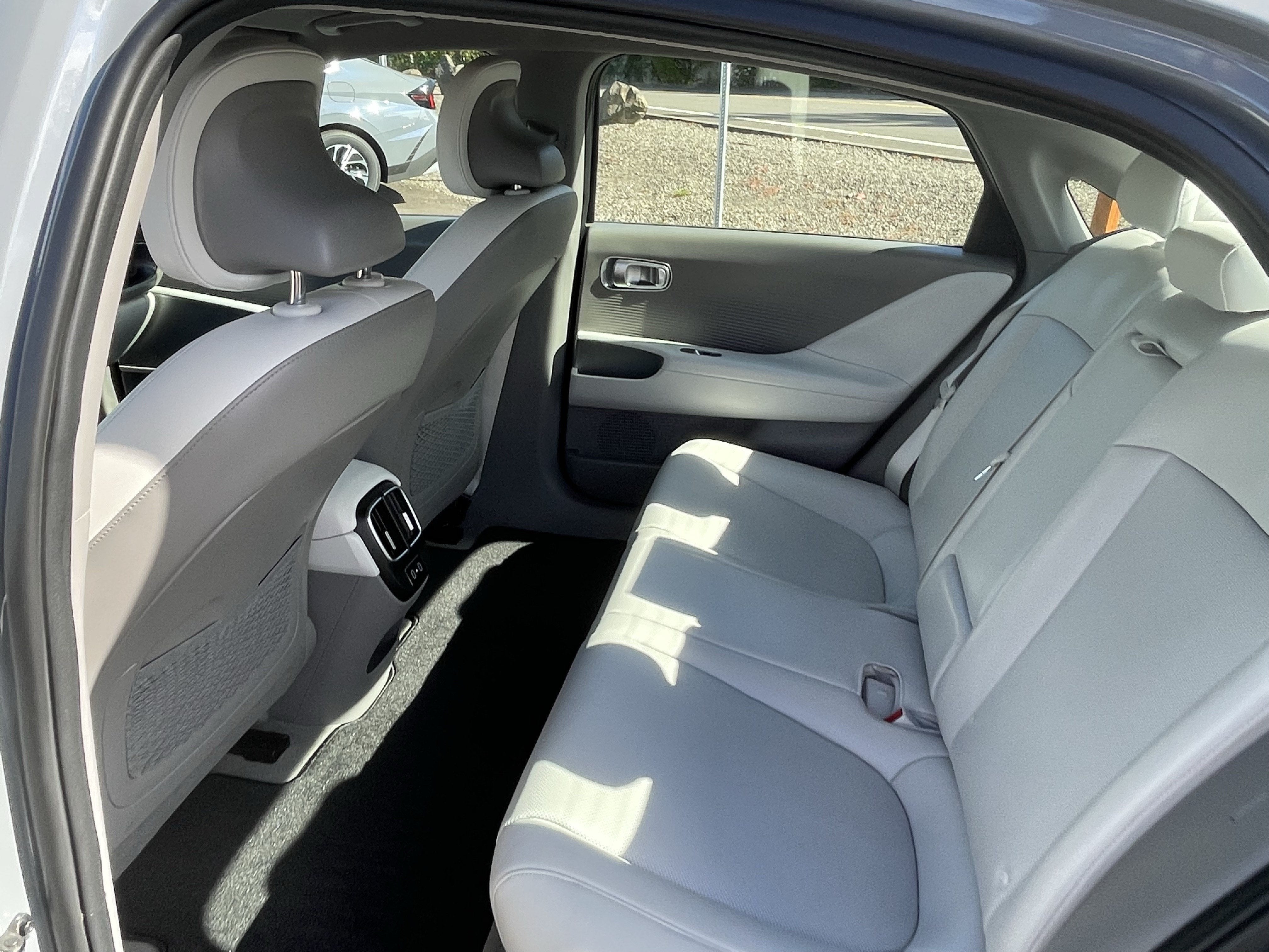 2025 Hyundai IONIQ 6 SEL