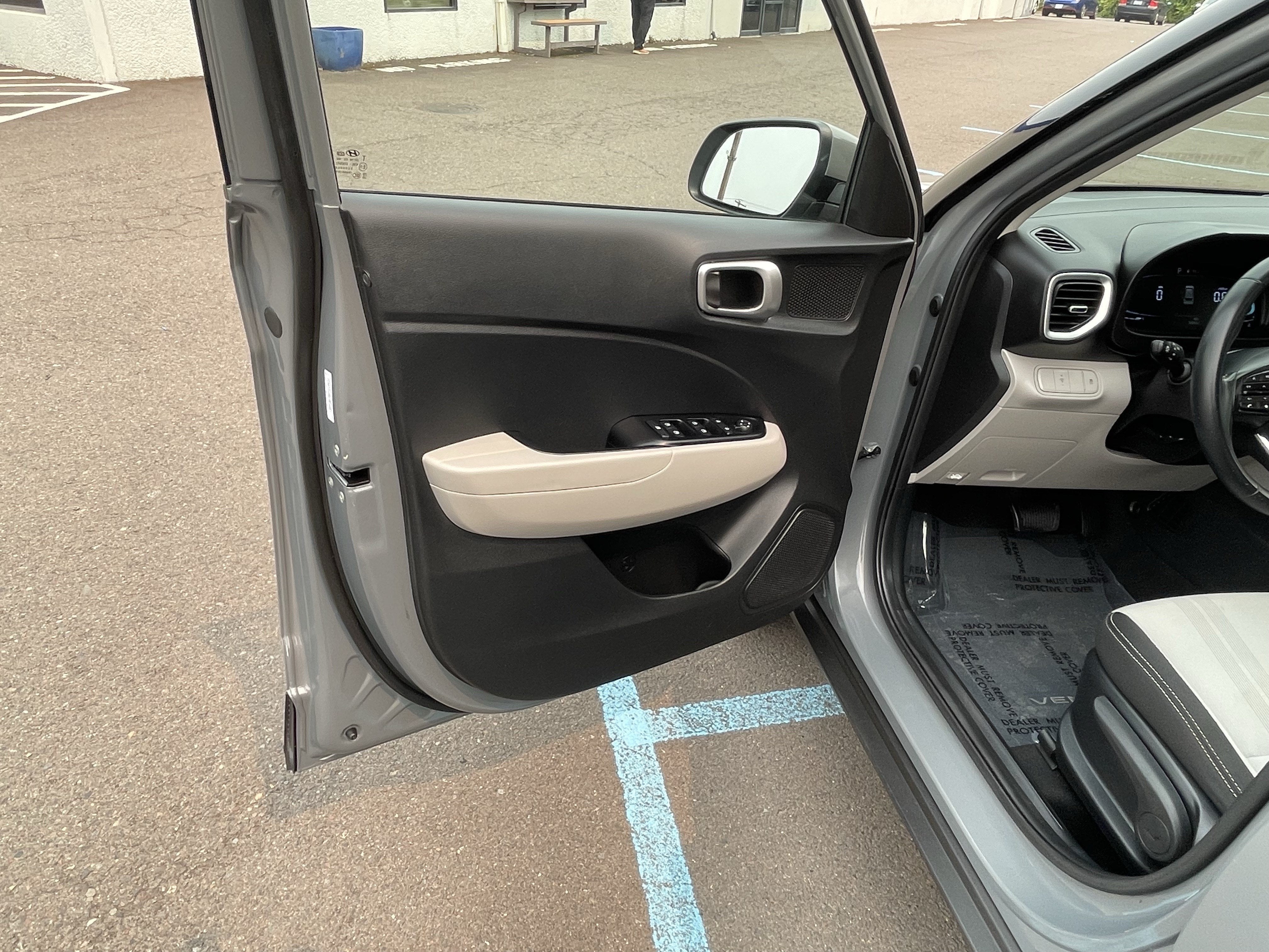 2023 Hyundai Venue SEL