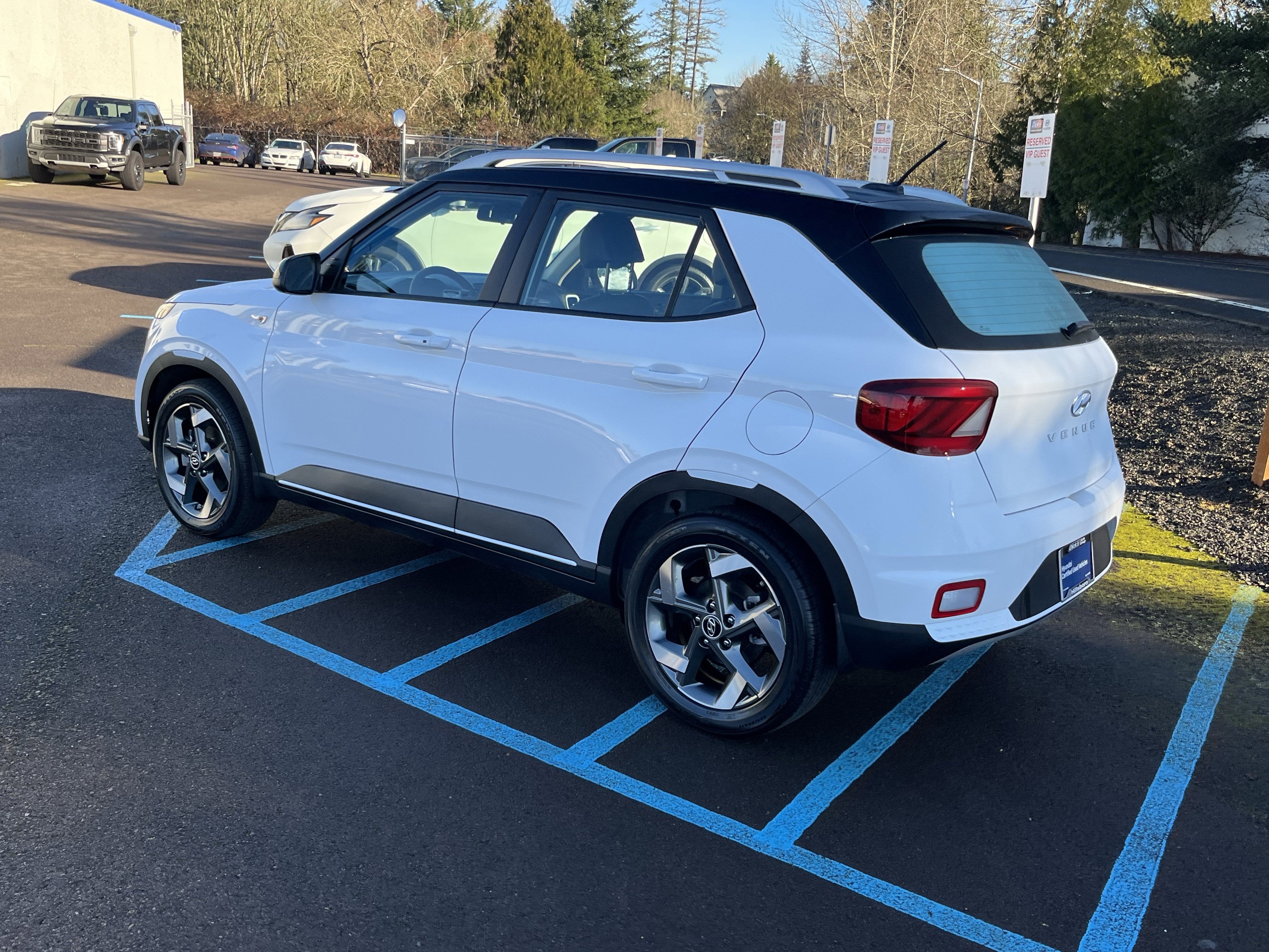 2023 Hyundai Venue Limited