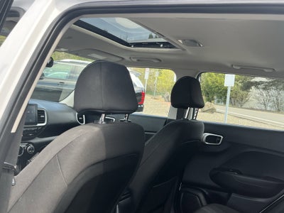 2023 Hyundai Venue SEL