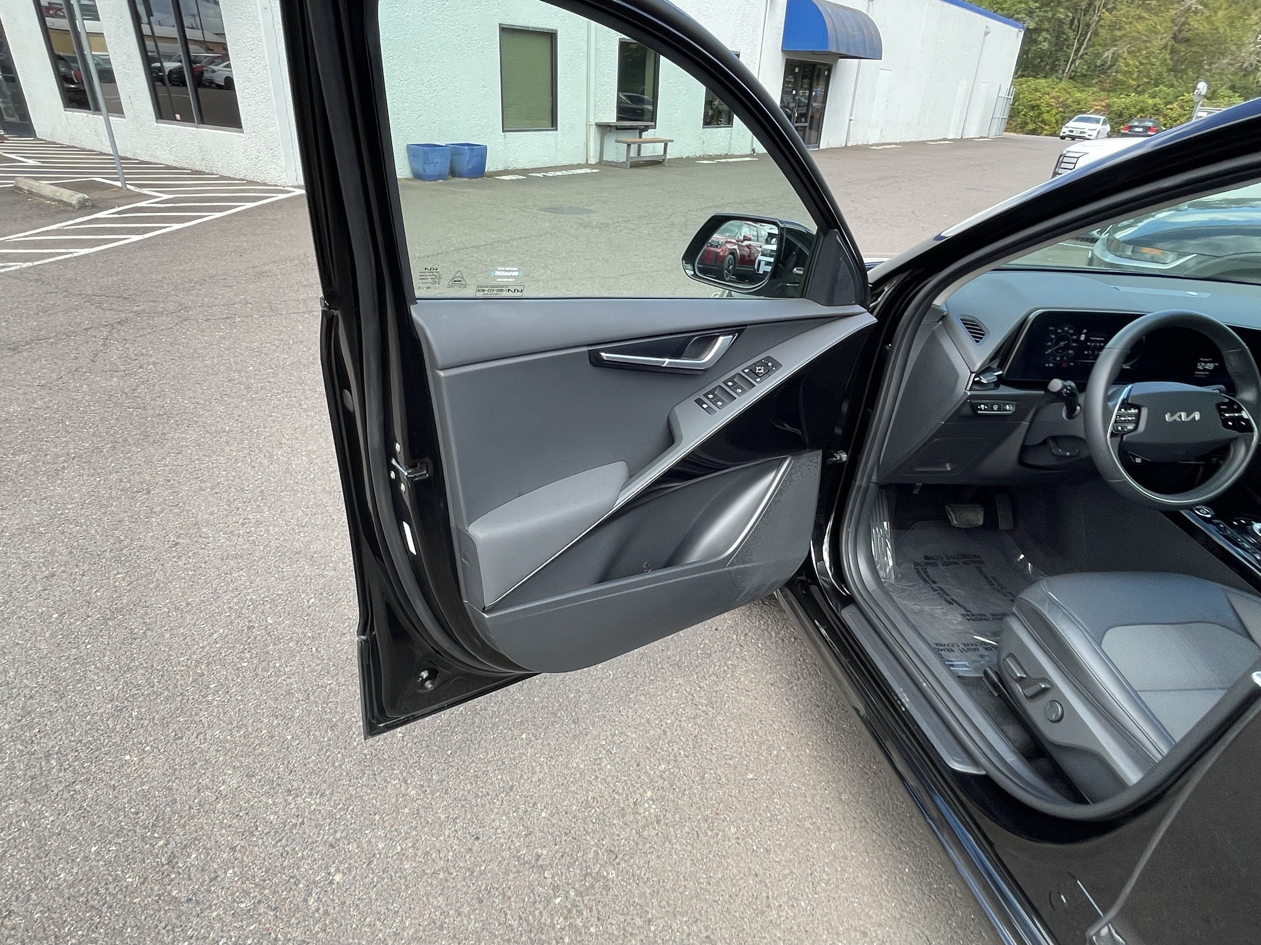 2023 Kia Niro EV Wind
