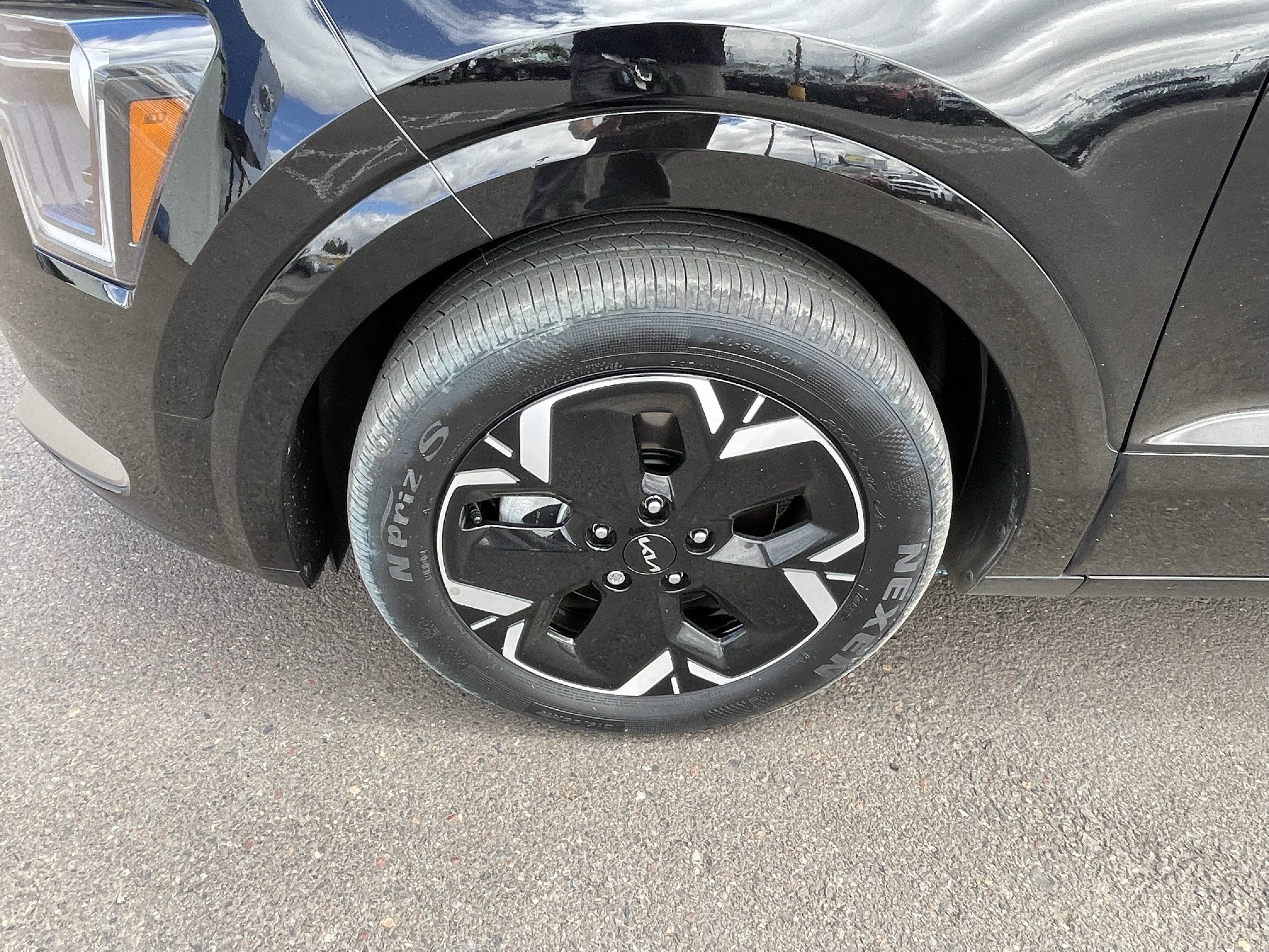 2023 Kia Niro EV Wind