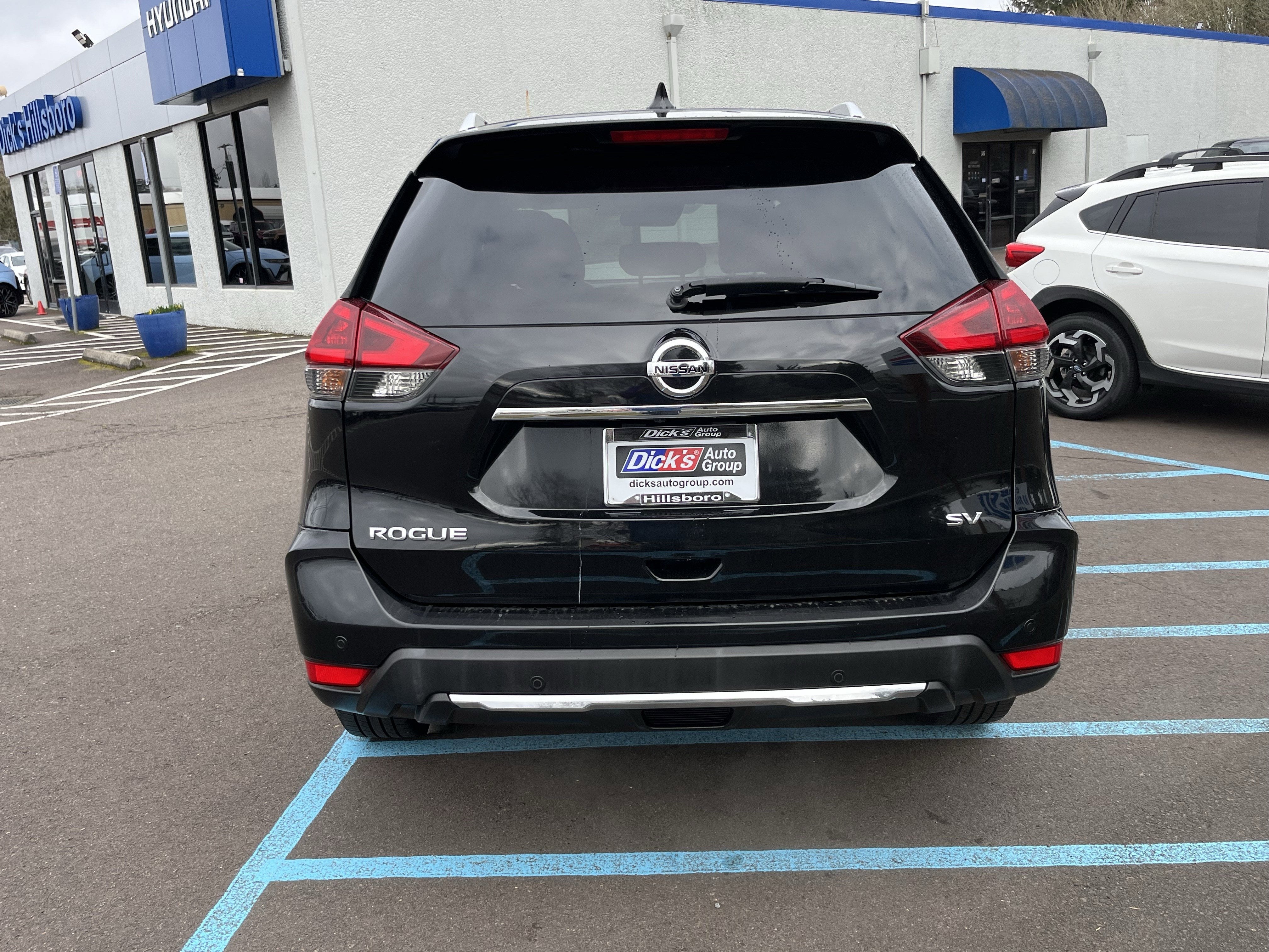 2020 Nissan Rogue SV