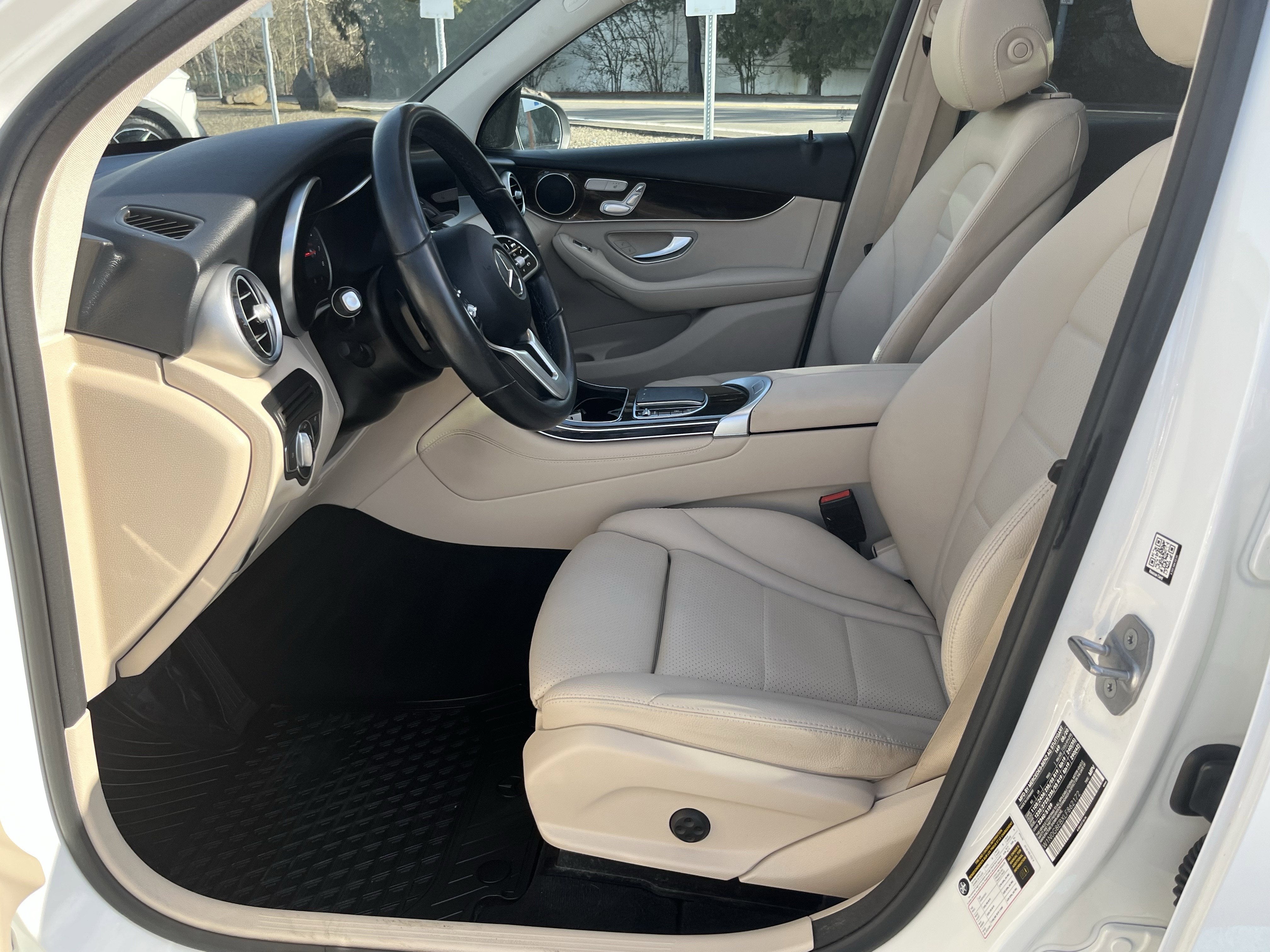 2020 Mercedes-Benz GLC GLC 300