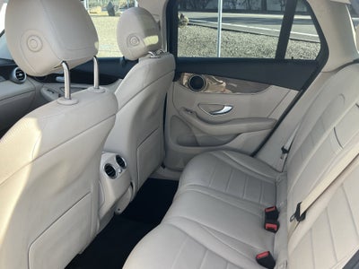 2020 Mercedes-Benz GLC GLC 300