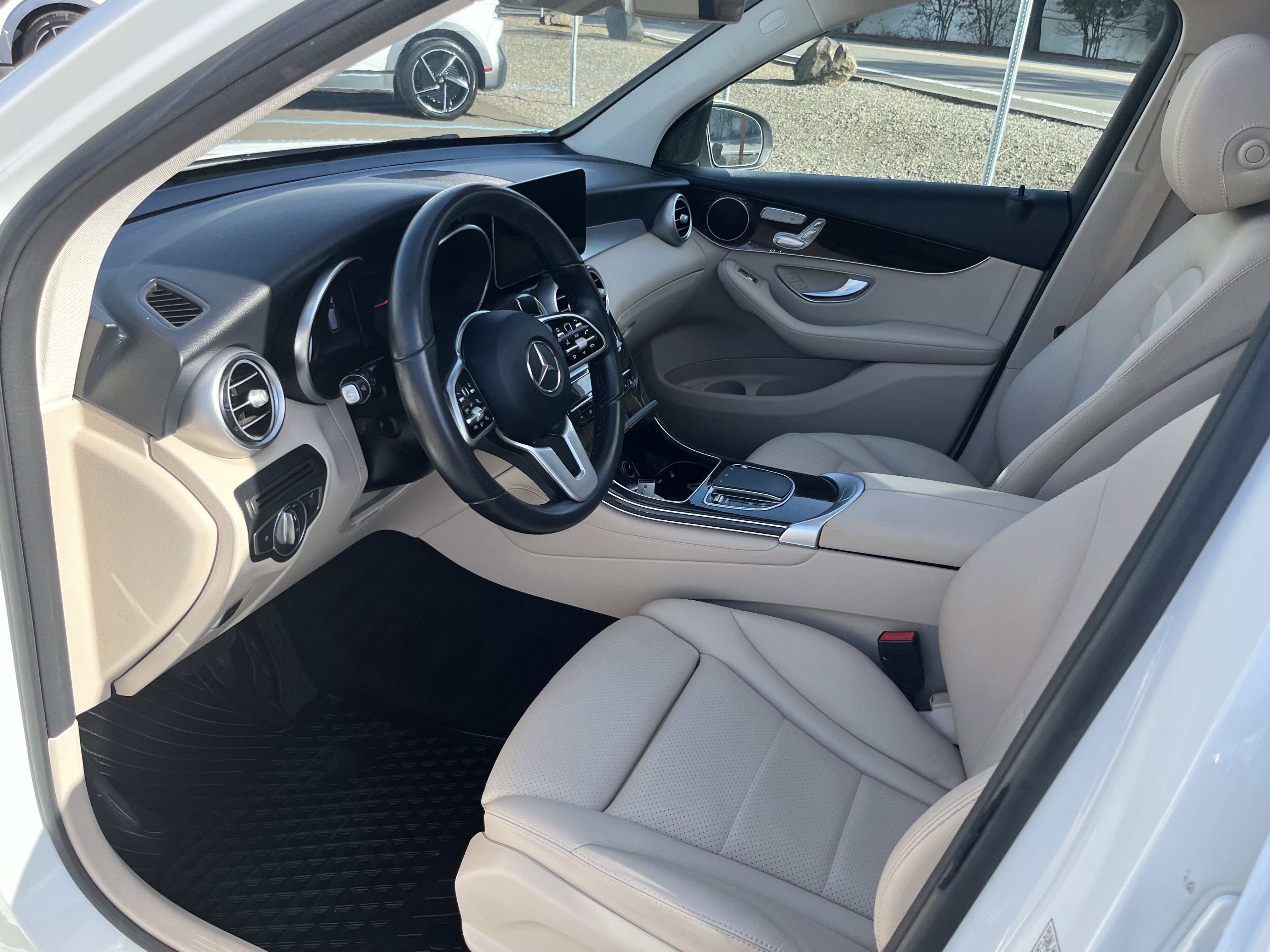 2020 Mercedes-Benz GLC GLC 300