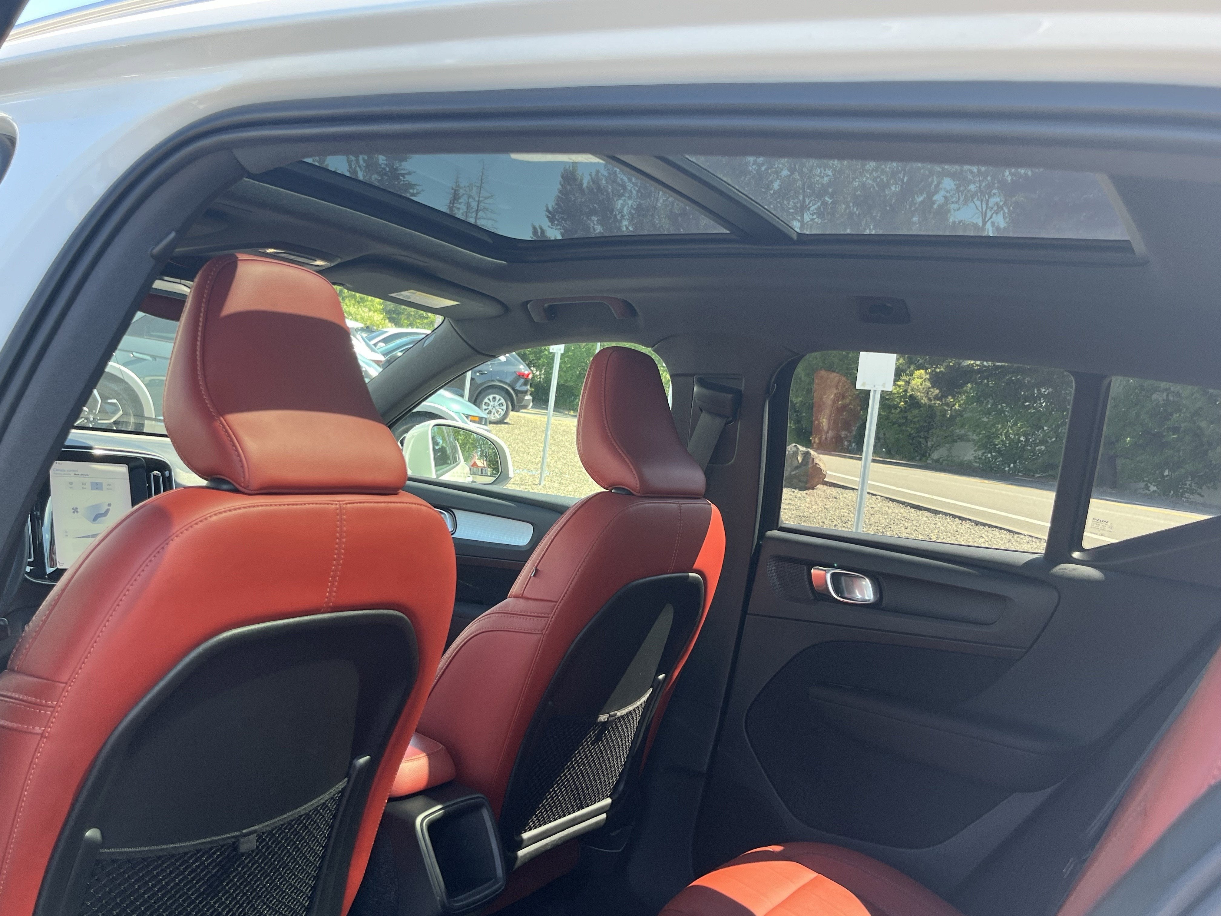 2019 Volvo XC40 Momentum