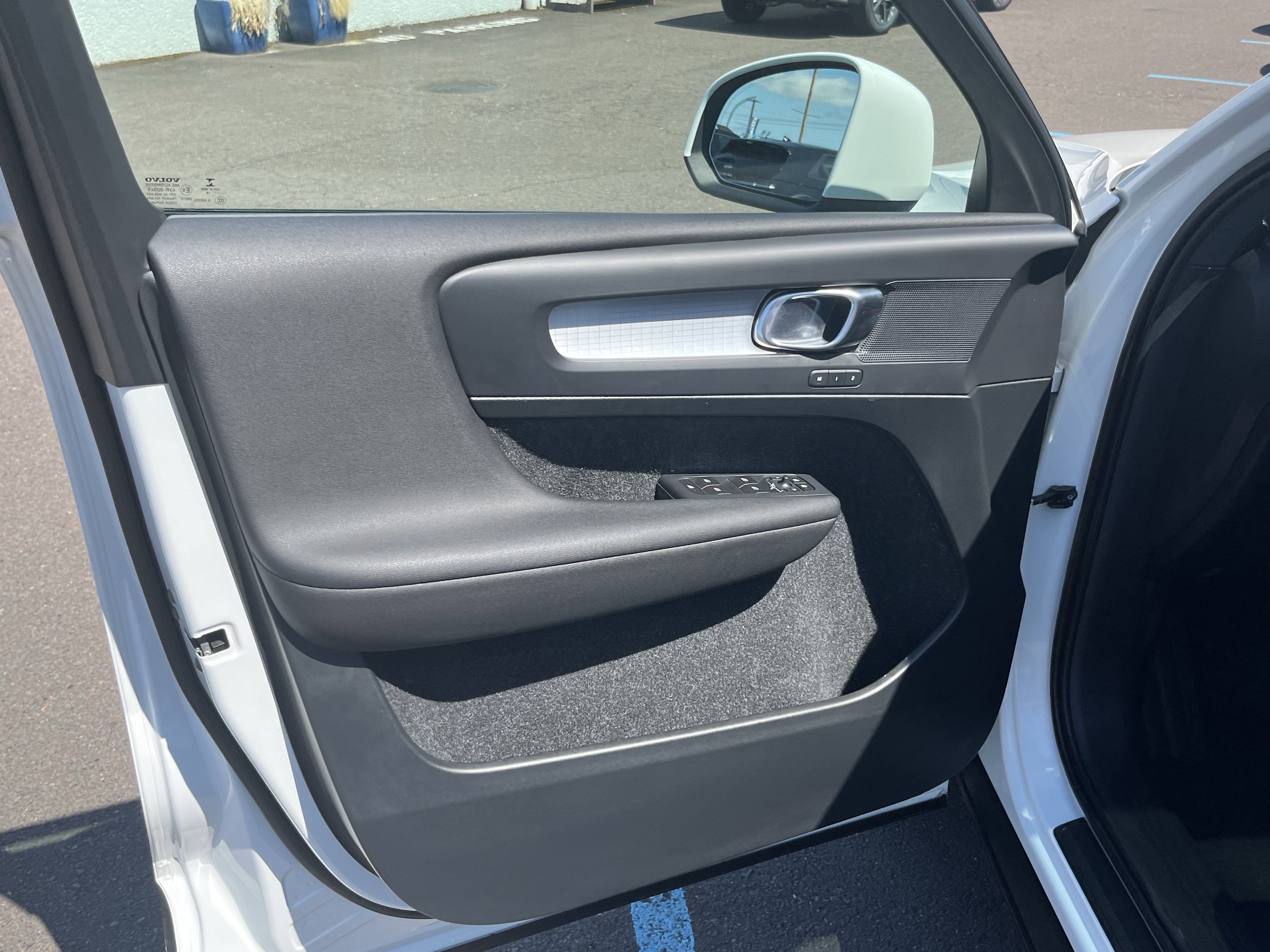 2019 Volvo XC40 Momentum