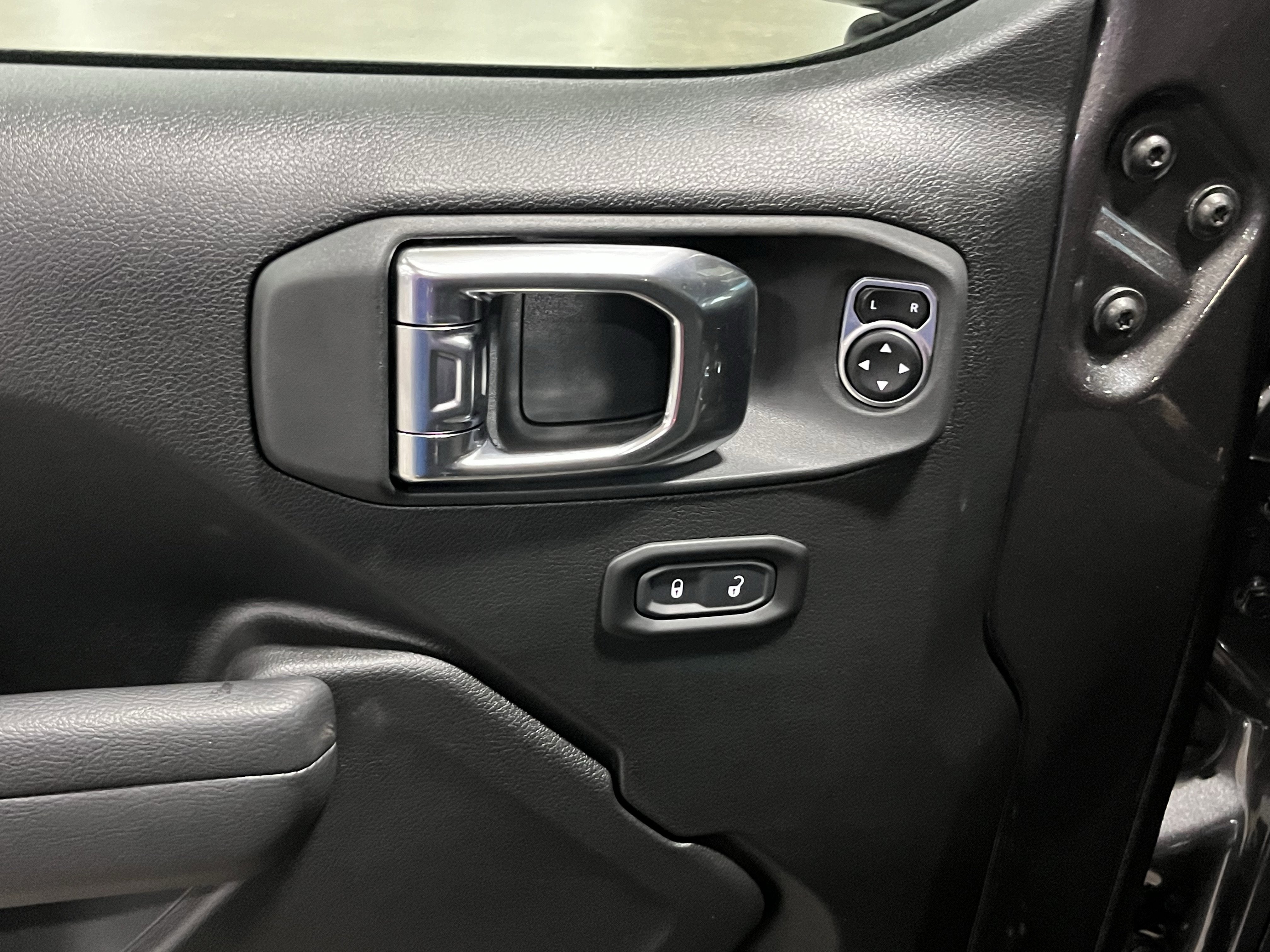 2026 Jeep Wrangler WRANGLER 2-DOOR WILLYS