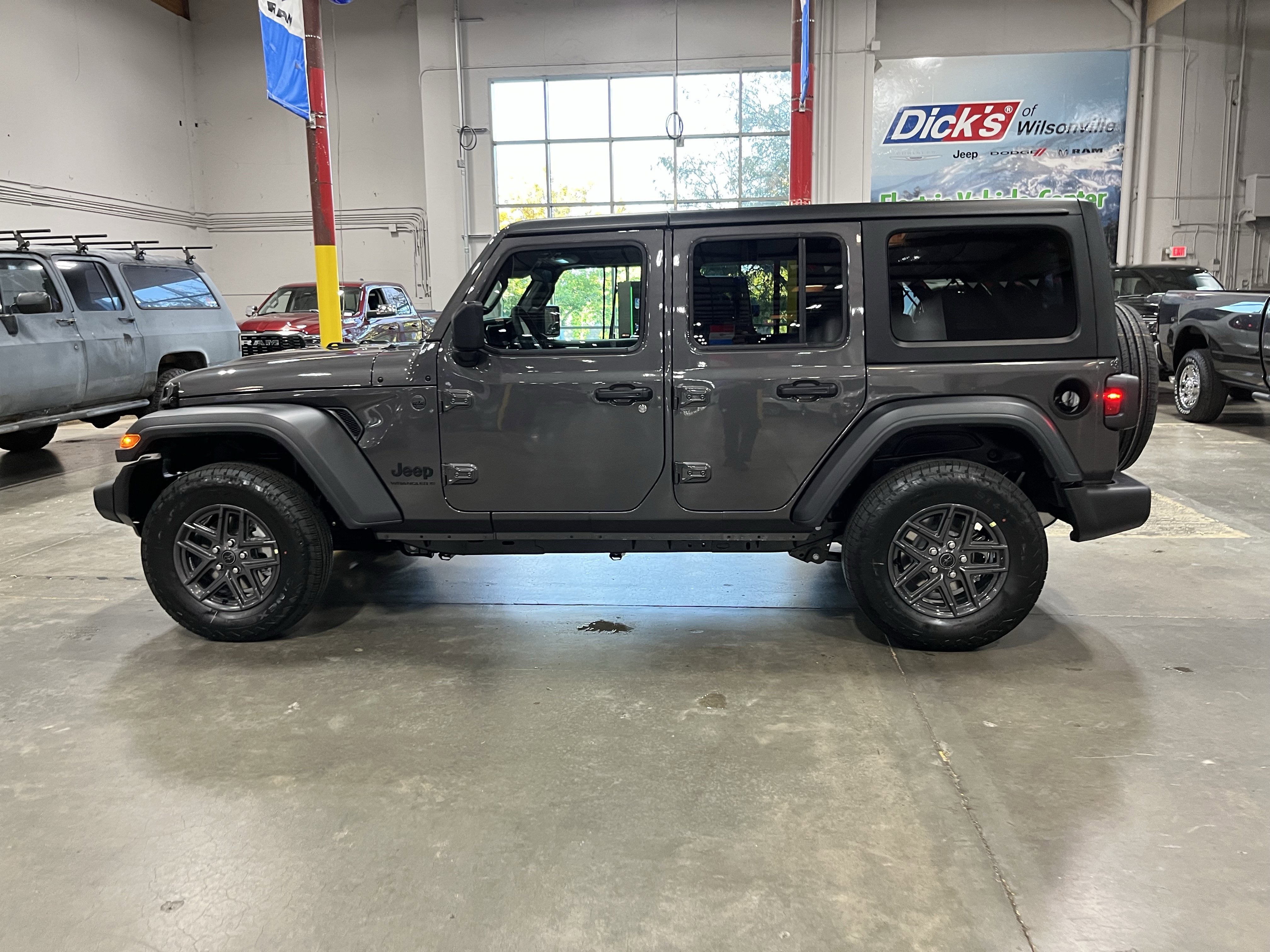 2025 Jeep Wrangler WRANGLER 4-DOOR SPORT S