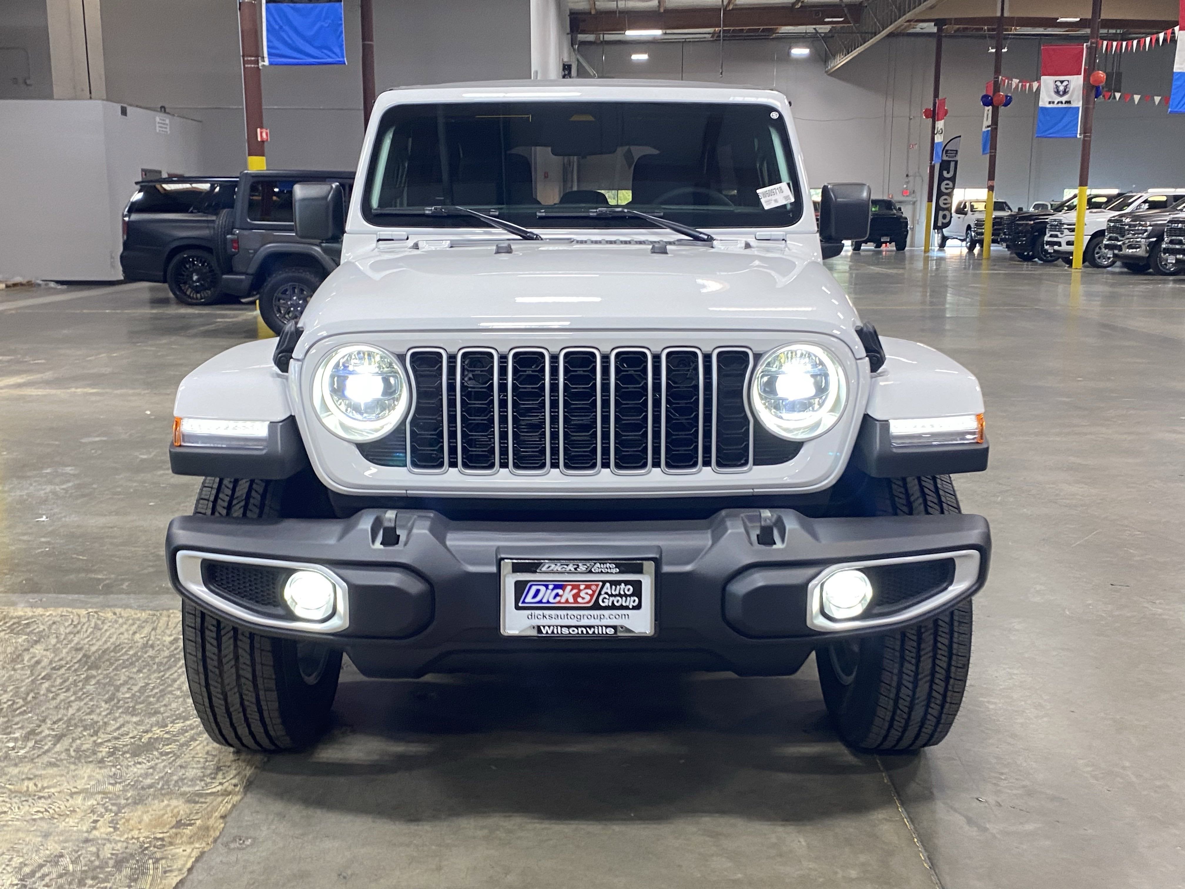 2025 Jeep Wrangler WRANGLER 4-DOOR SAHARA